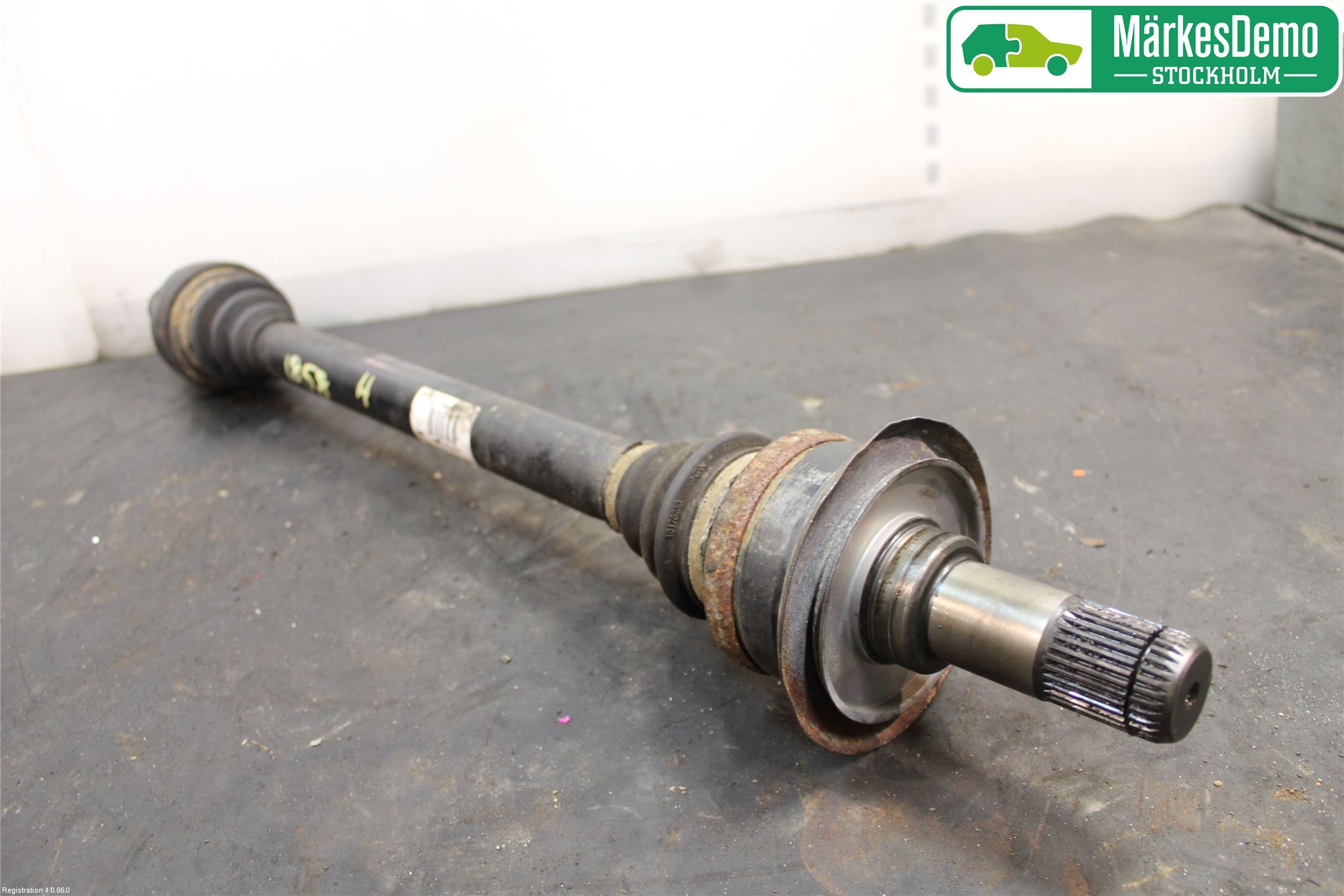BMW 5 F10/F11/F18 09-17 Drivaksel Bak Kompl Høyre
