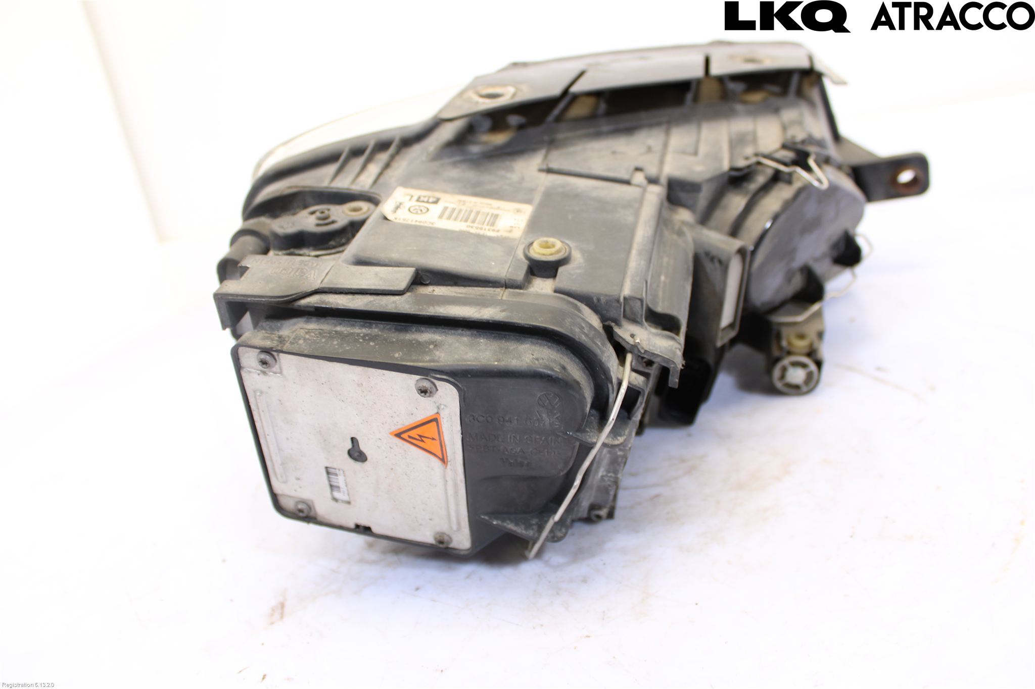 Volkswagen VW PASSAT 05-11 Frontlykt Venstre