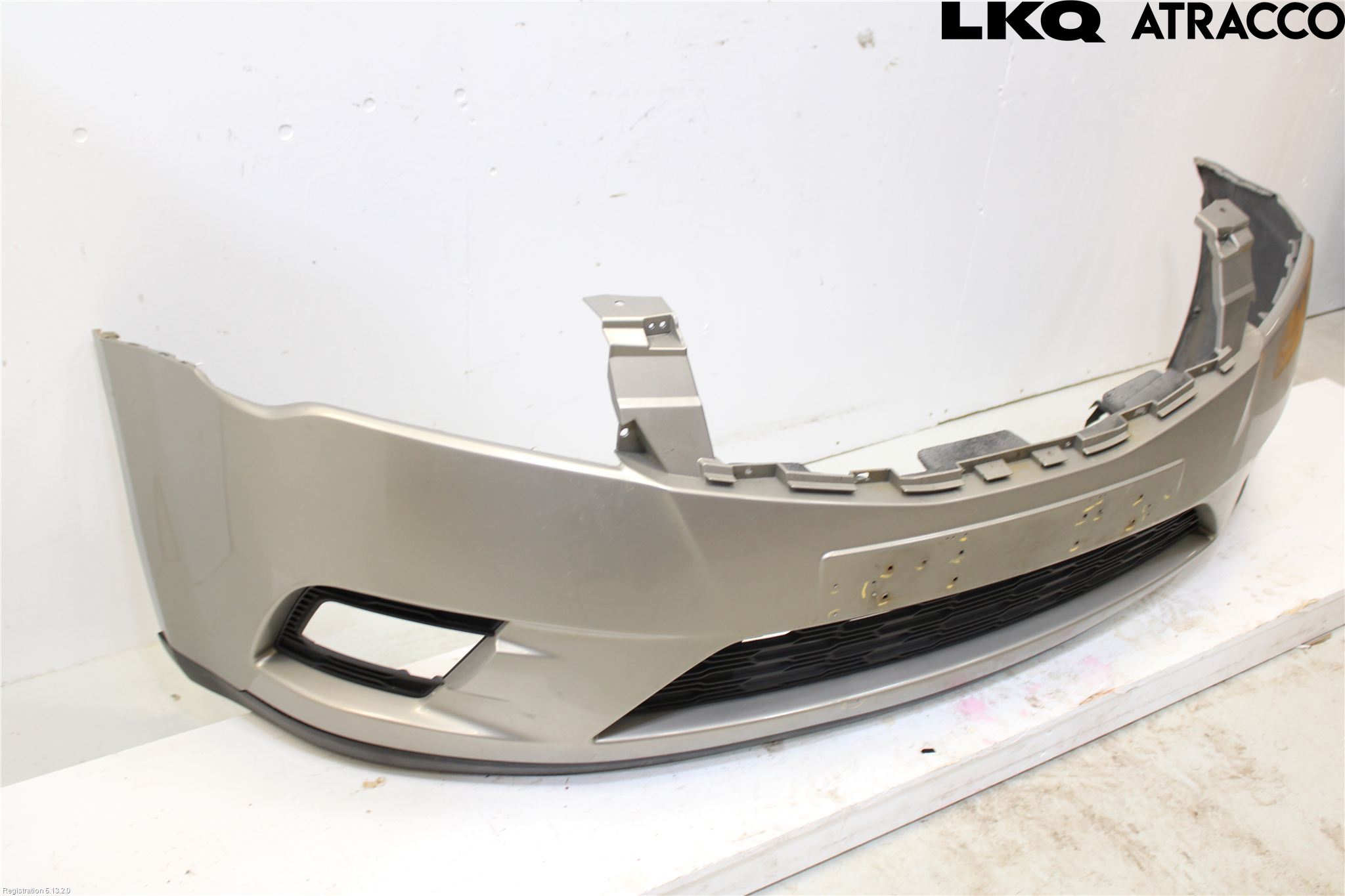 Kia CEED 06-12 Støtfanger Foran Plastdeksel