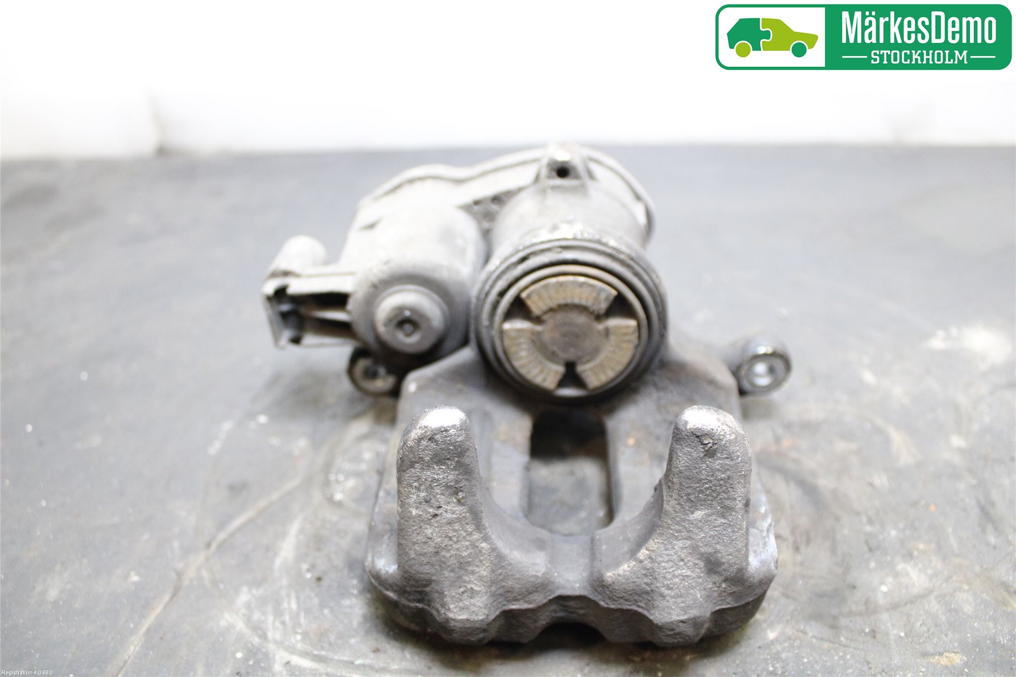 BMW 5 F10/F11/F18 09-17 Bremsecaliper Bak Høyre
