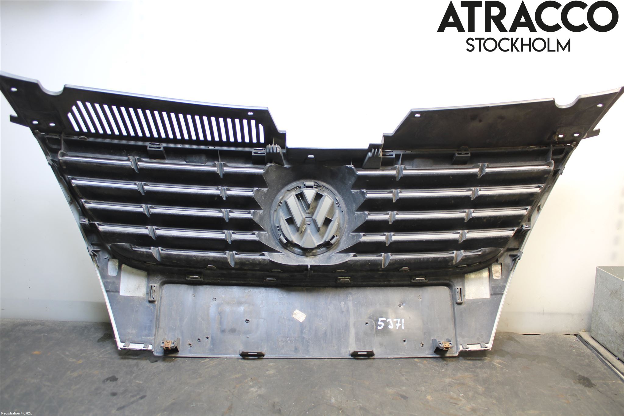 Volkswagen VW PASSAT 05-11 Grill Komplett