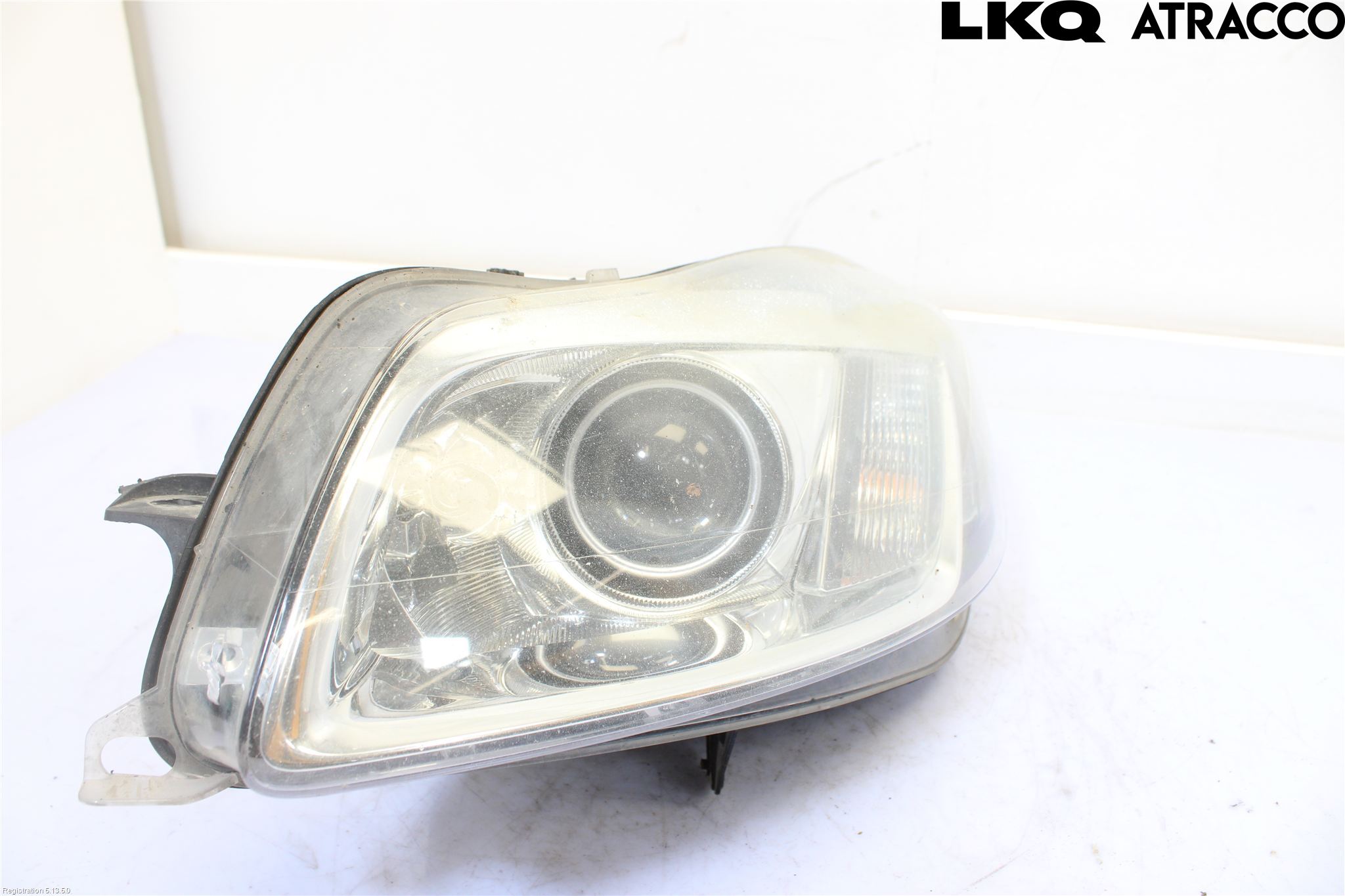 Opel INSIGNIA 09-16 Frontlykt Venstre