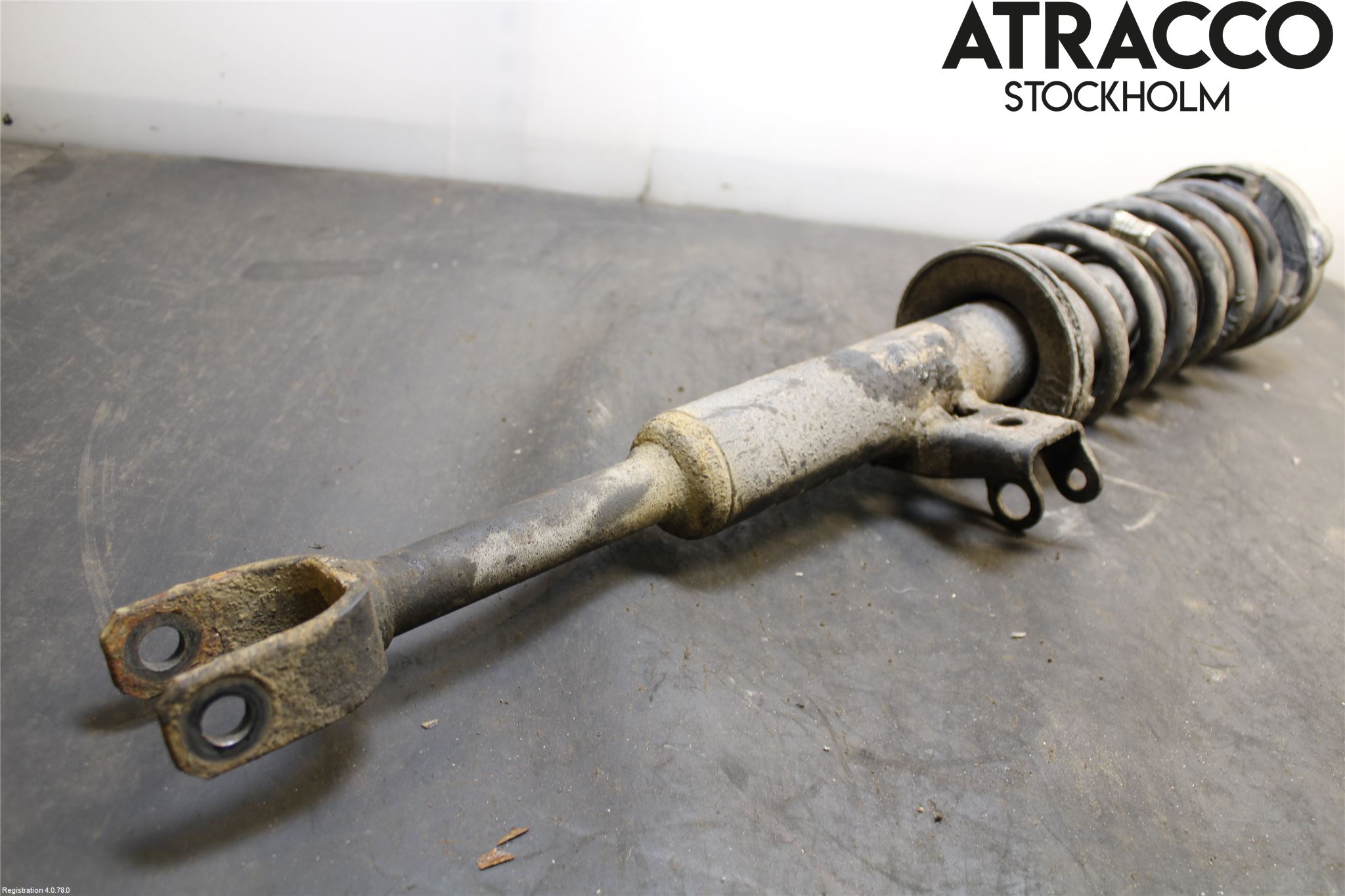 BMW 5 F10/F11/F18 09-17 Fjærbein Foran Venstre