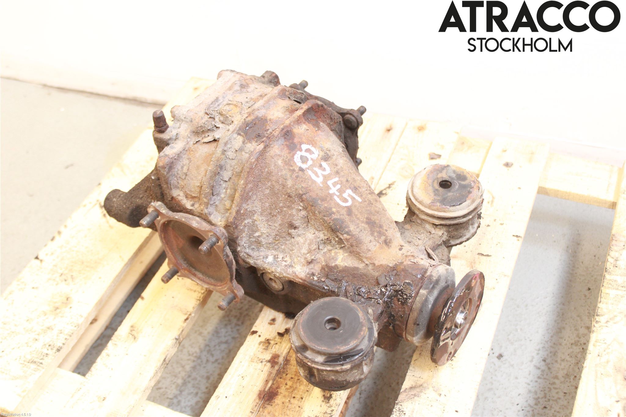 Lexus IS 200/300   99-05 Bakaksel Kardang Bak -Diff