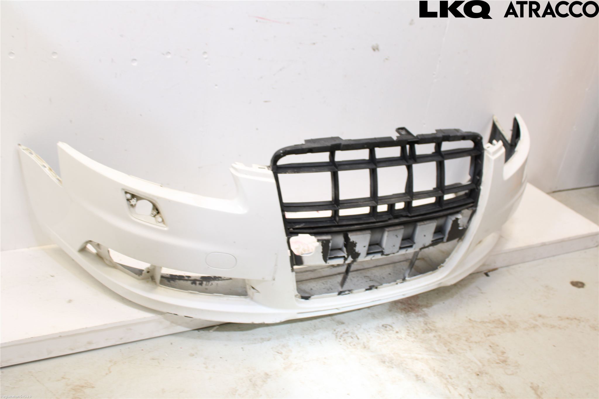 Audi A6/S6     05-11 Støtfanger Foran Plastdeksel