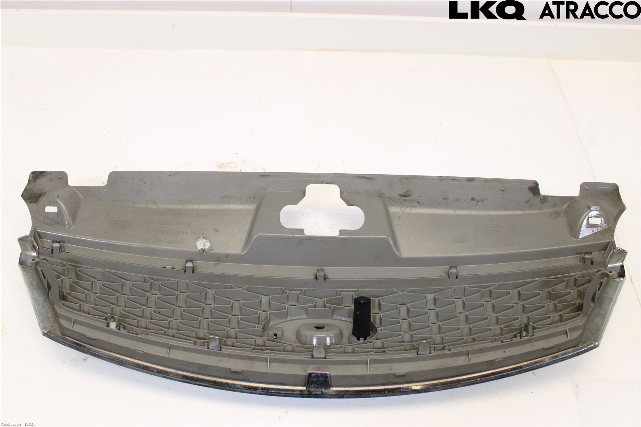 Ford MONDEO     01-06 Grilldel Midt