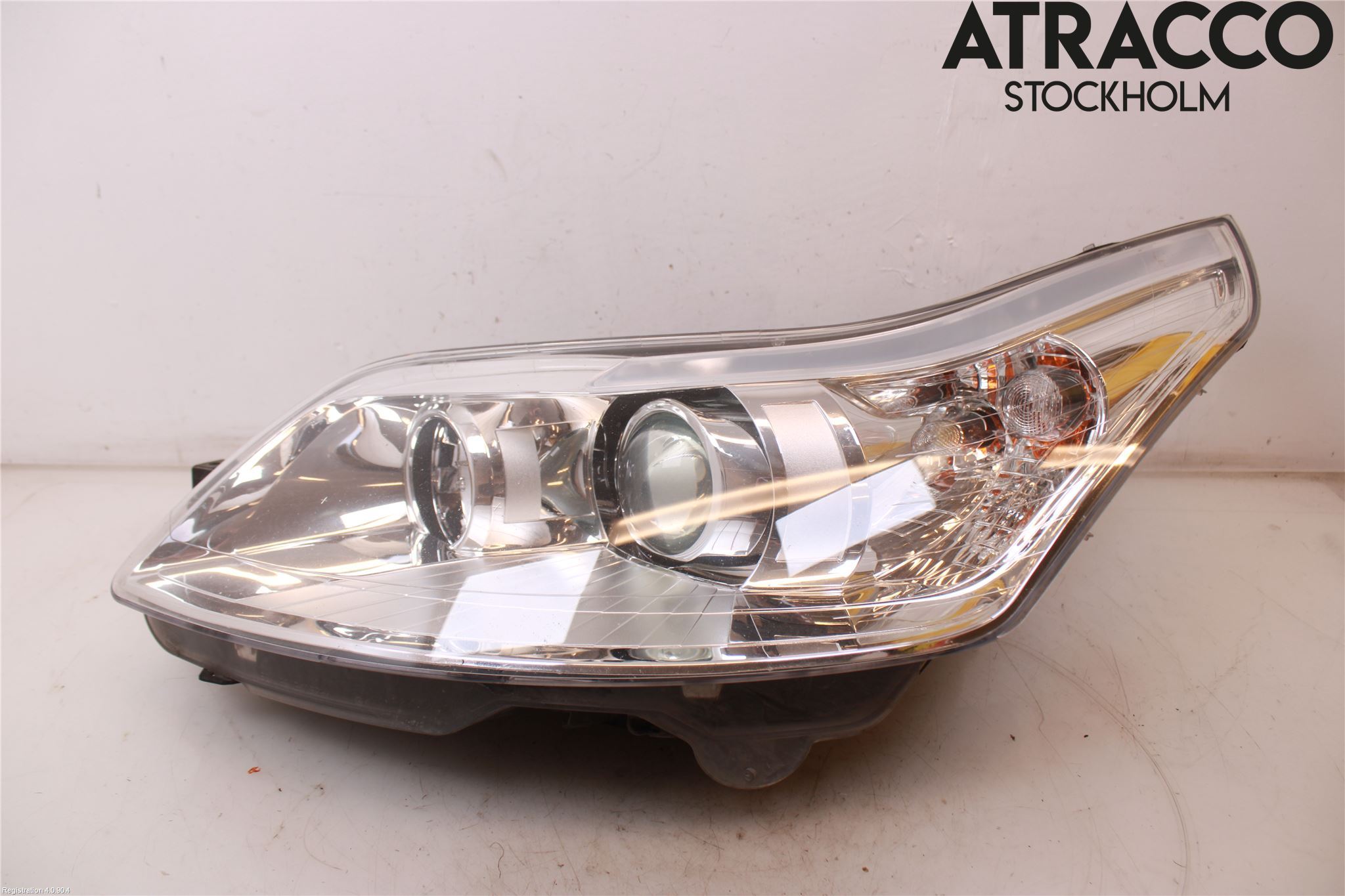 Citroen C4 I   05-10 Frontlykt Venstre
