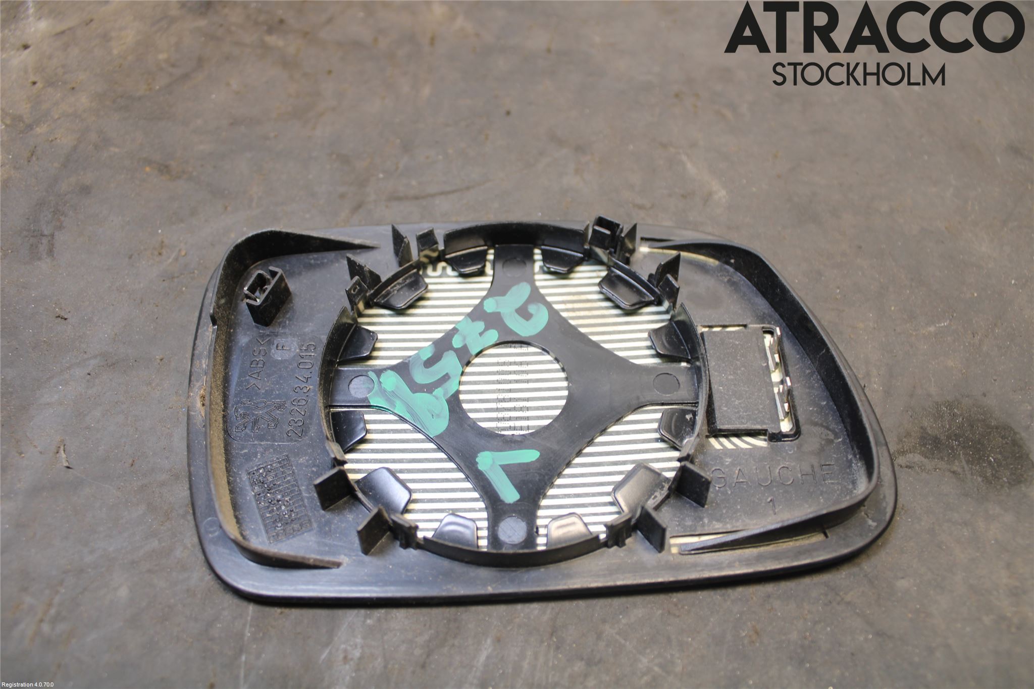 Peugeot 307     05-08 Speil Glass V