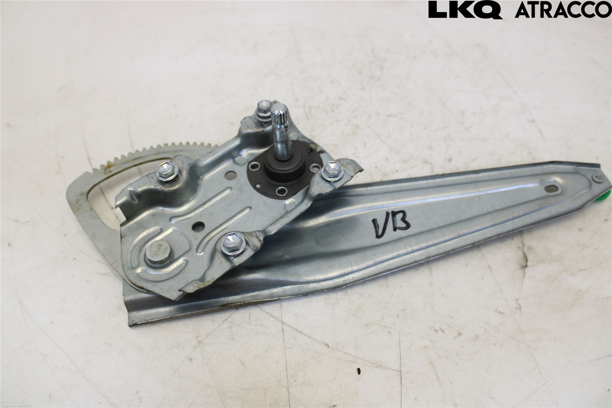 Toyota YARIS XP130 15-20 Vindusheis