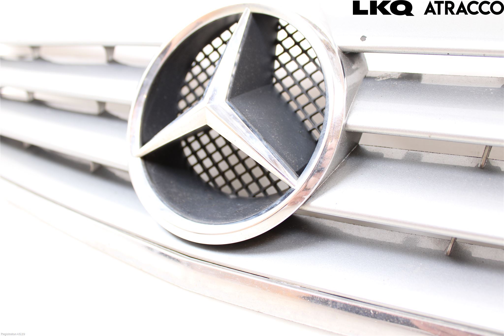 Mercedes-Benz MB C (203) 00-07 Grill Komplett