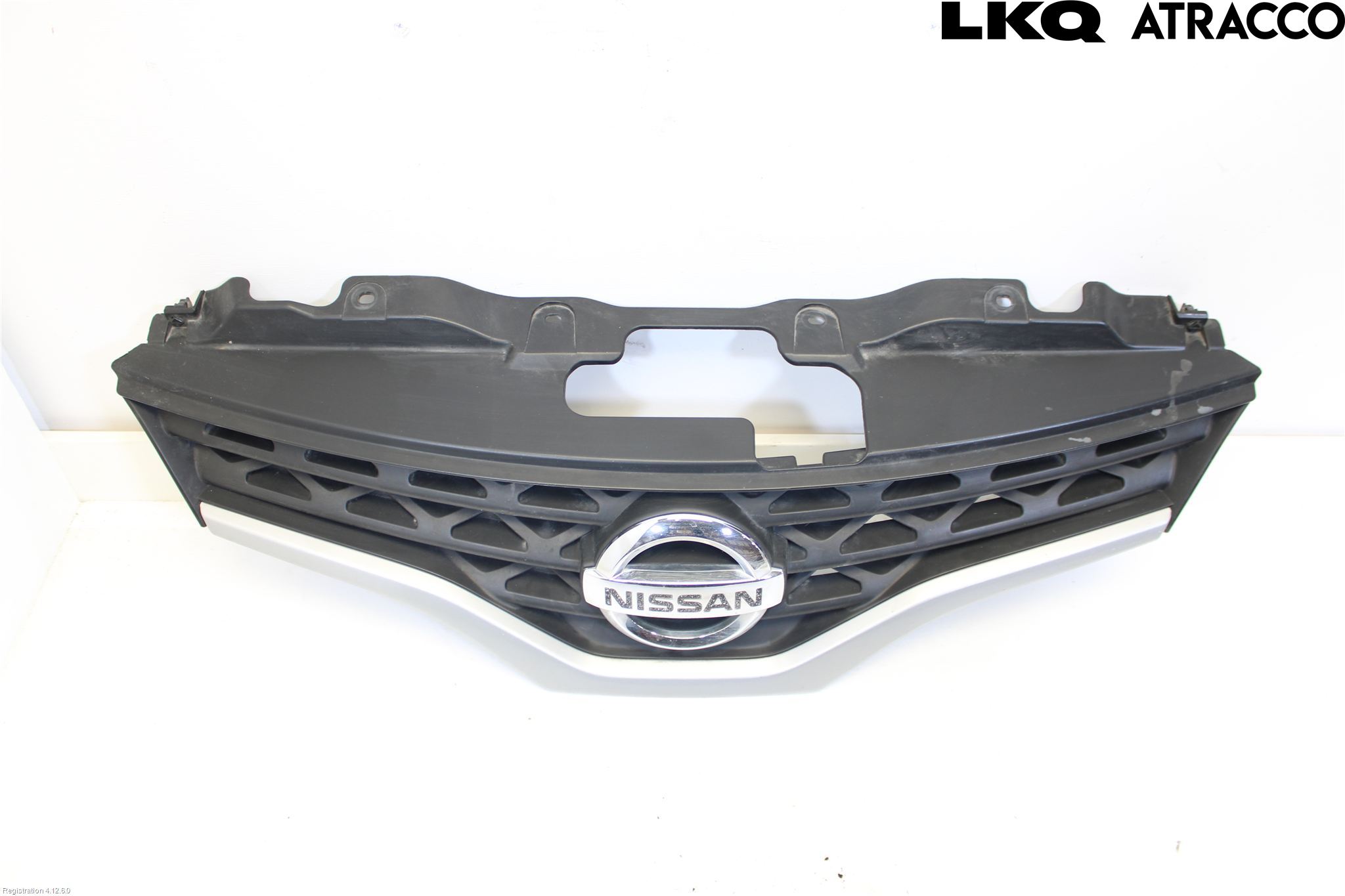 Nissan NV200/NV200 COMBI Grill Komplett