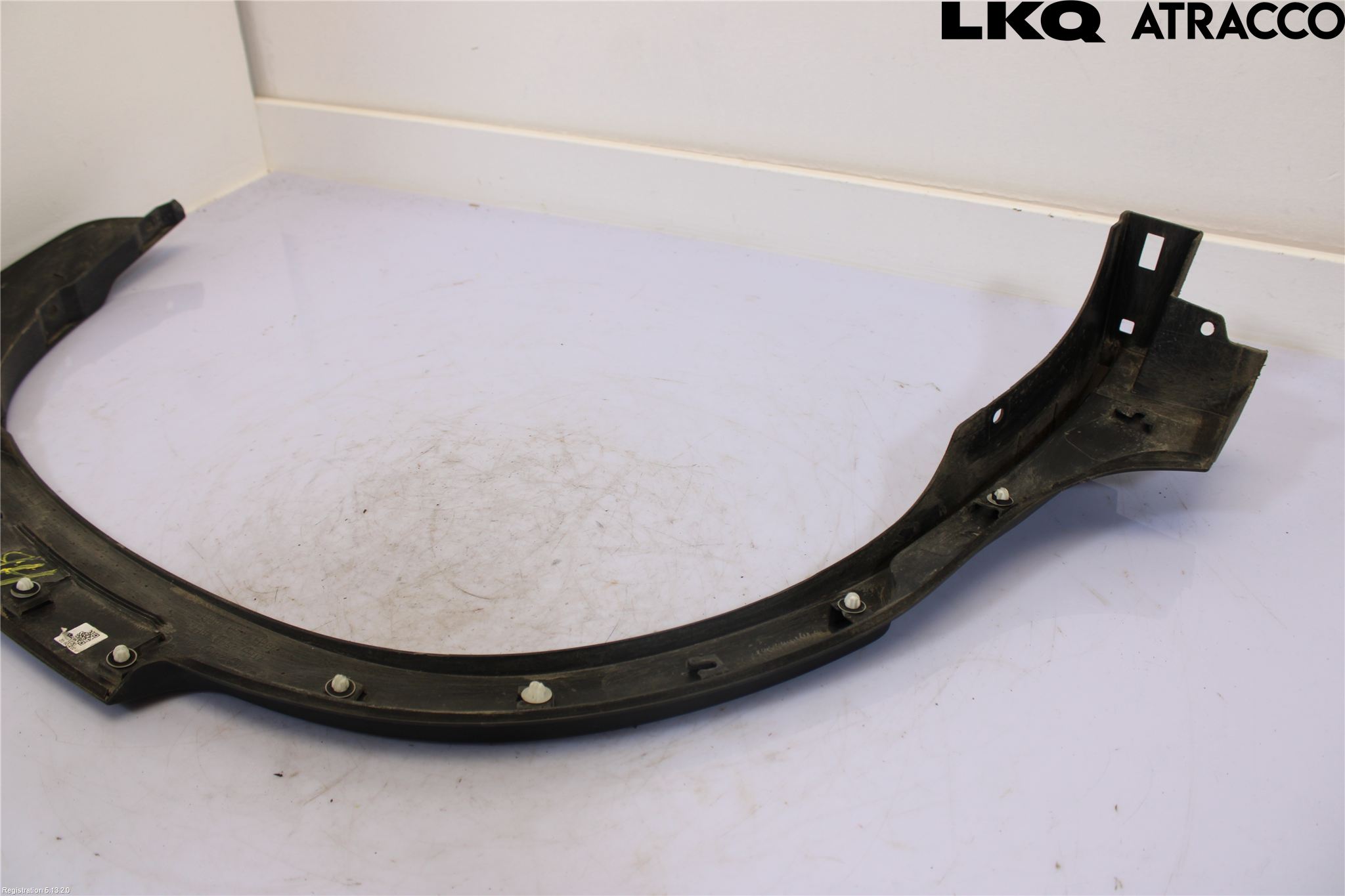 Toyota COROLLA CROSS XG10 22- Skjerm Bredder