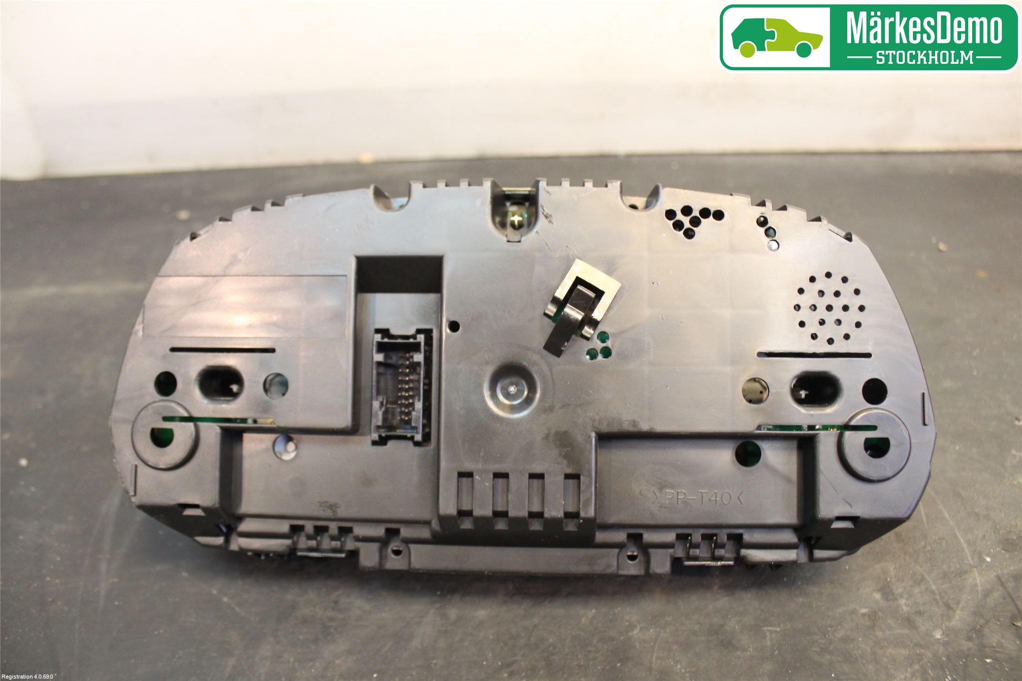 BMW 1 E87/81 5D/3D 03-11 Instr Kombinert