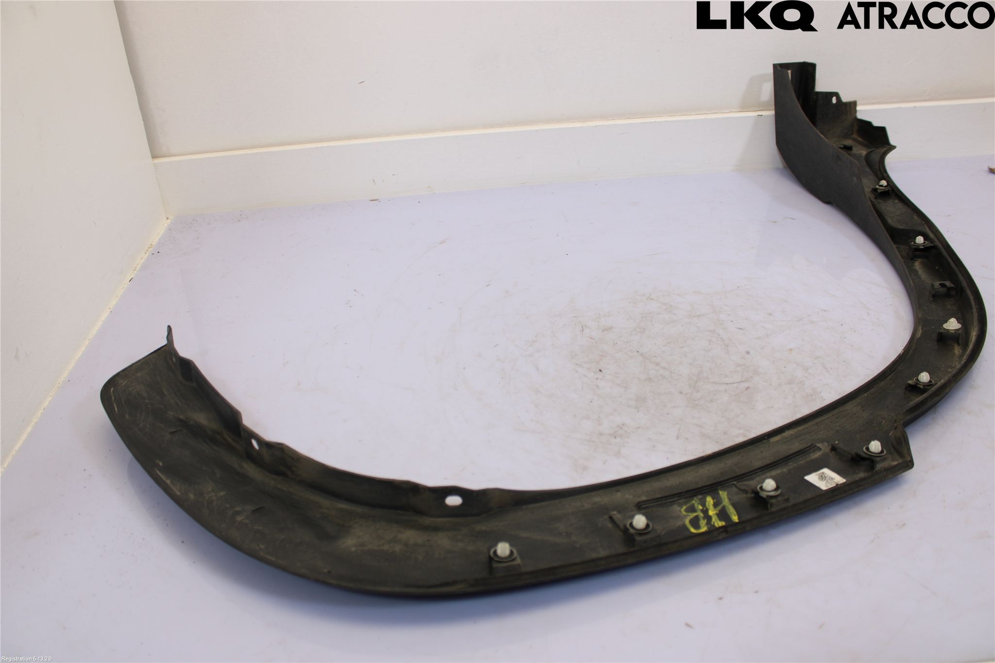 Toyota COROLLA CROSS XG10 22- Skjerm Bredder