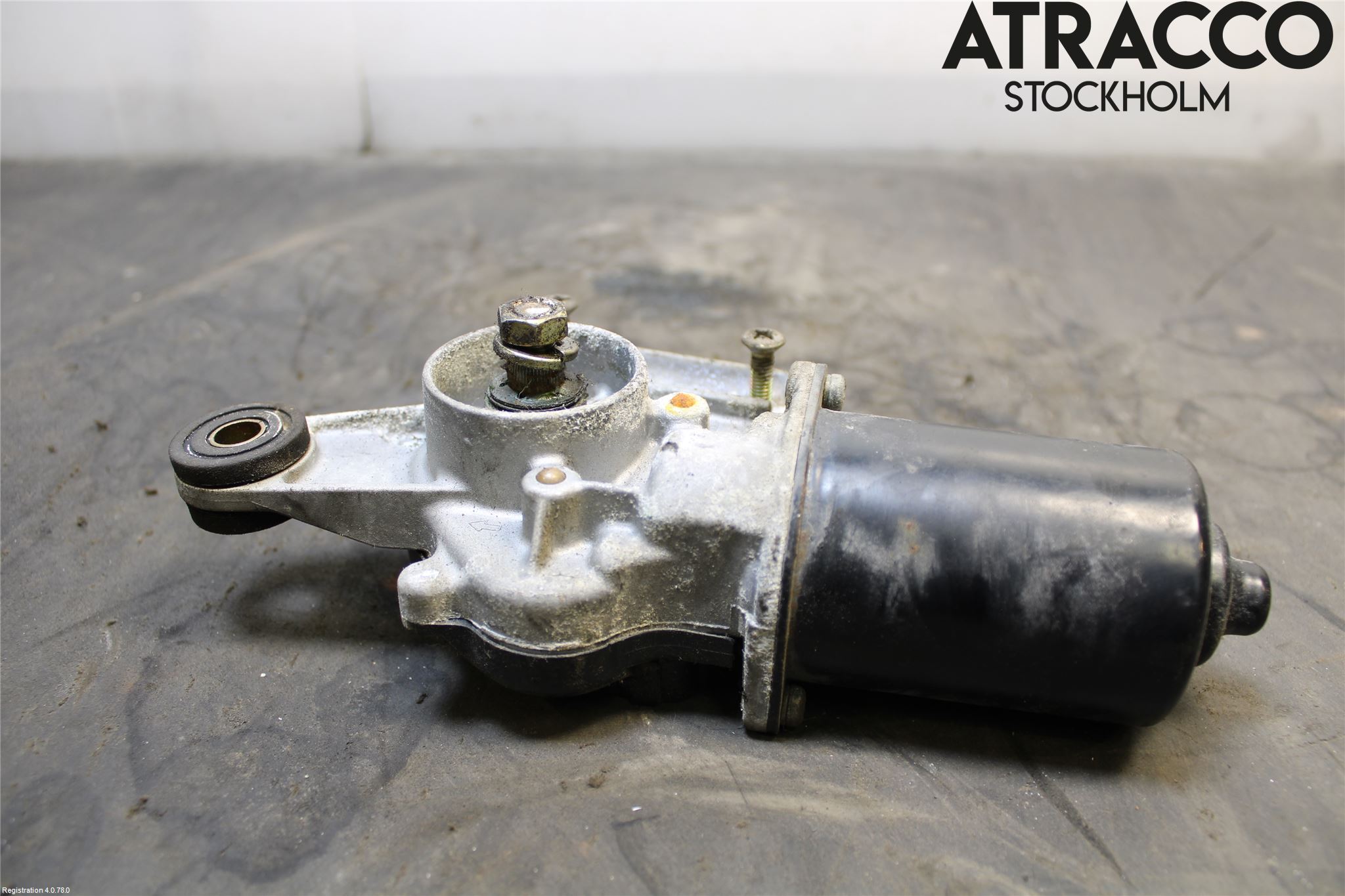Nissan MICRA 03-07 Viskermotor Frontrute