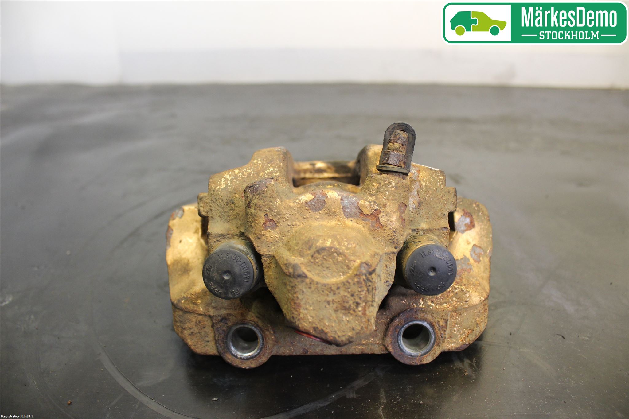 Saab 900      94-98 Bremsecaliper Foran Venstre