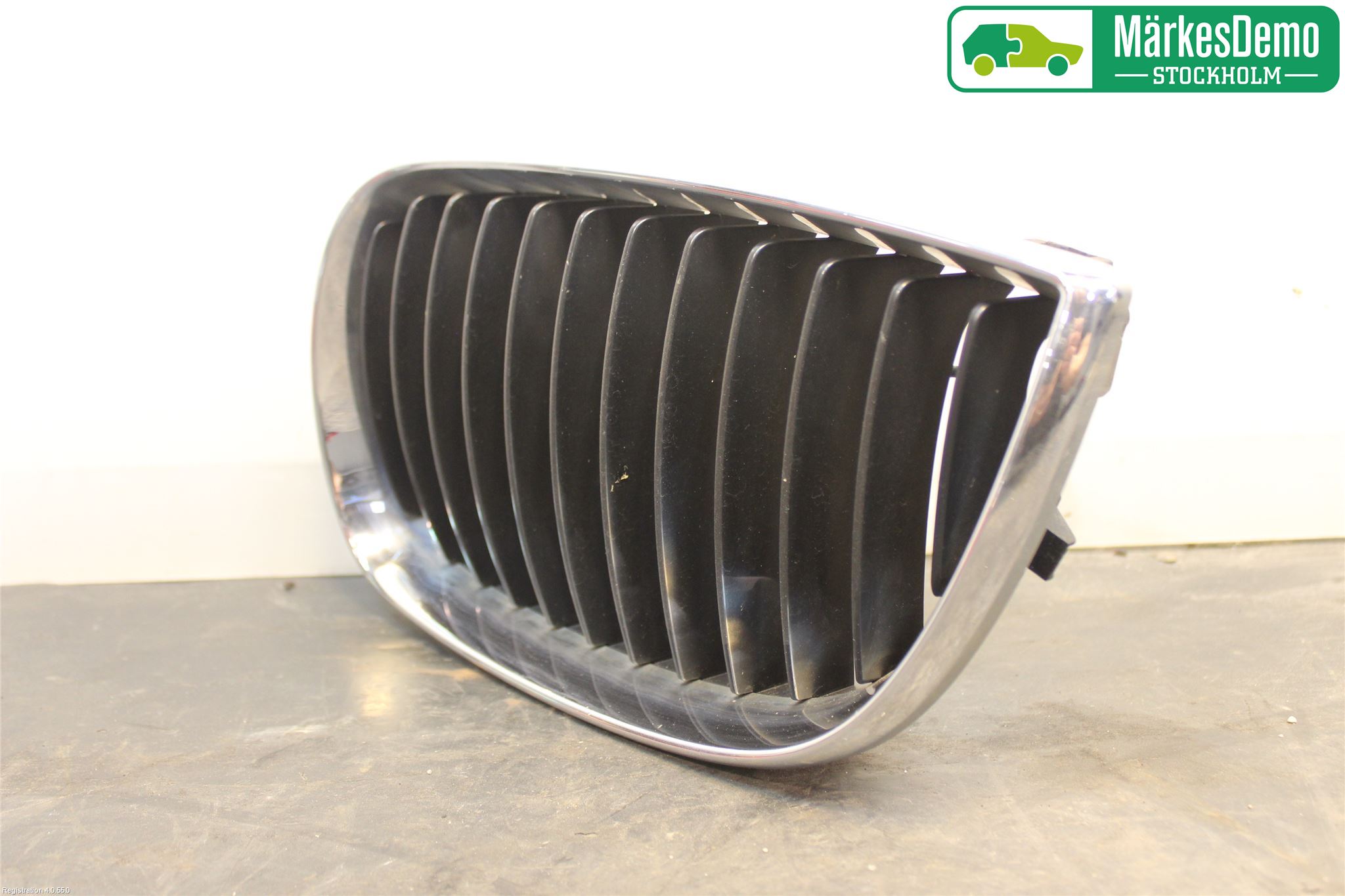 BMW 1 E87/81 5D/3D 03-11 Grilldel Venstre
