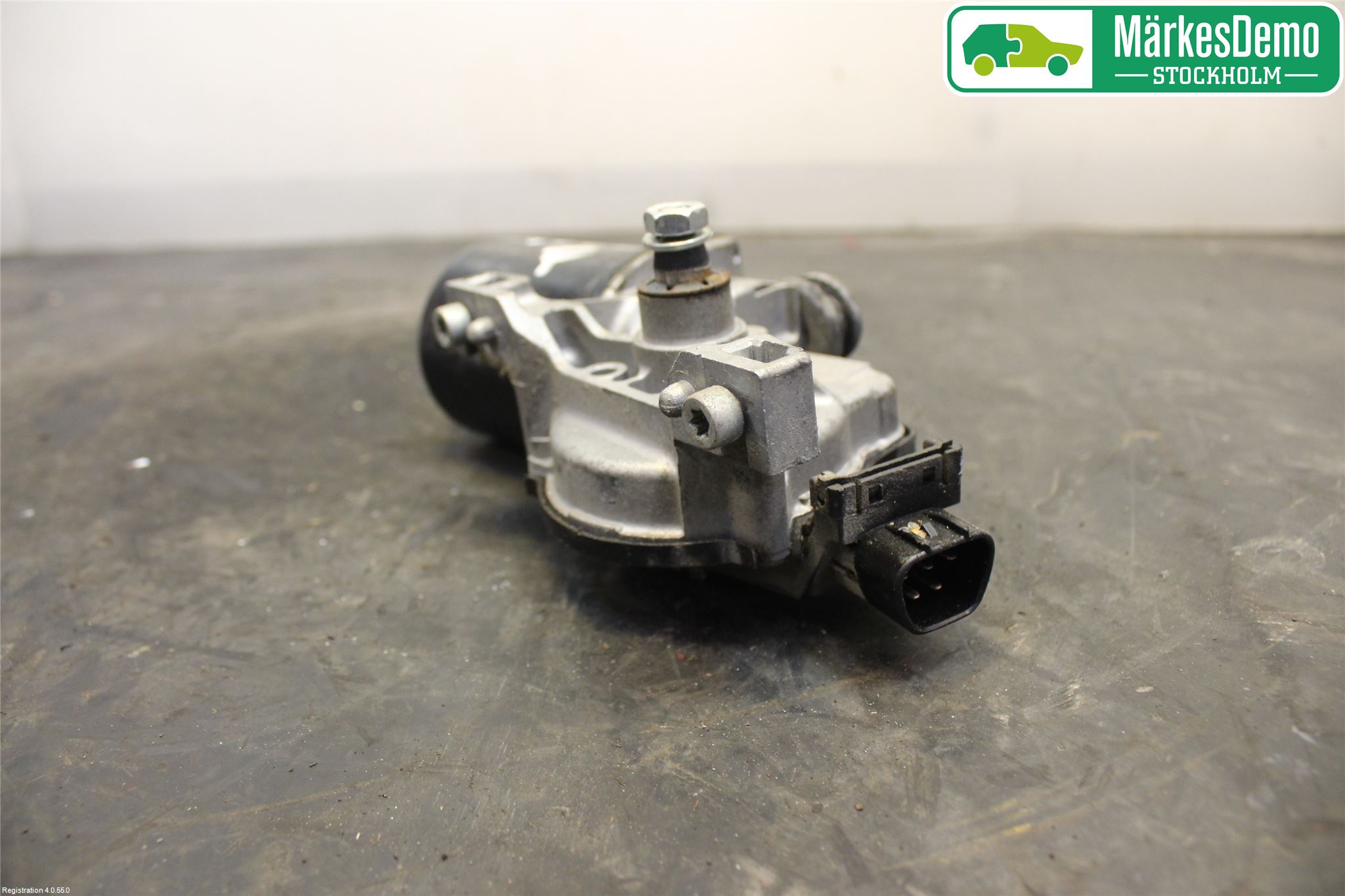 Toyota PRIUS NWH20 04-08 Viskermotor Frontrute