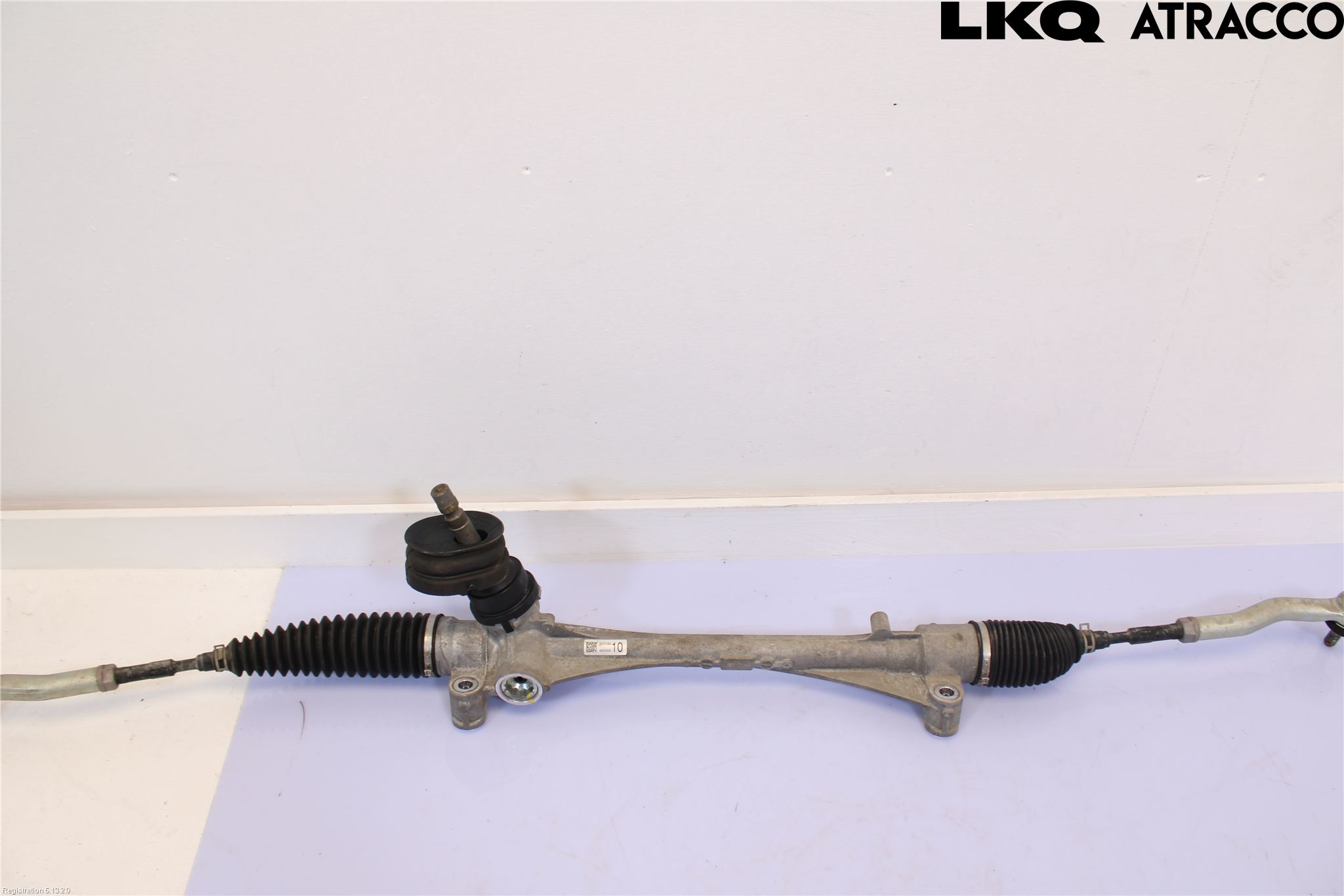 Toyota YARIS XP21 20- Snekke - Tannstang