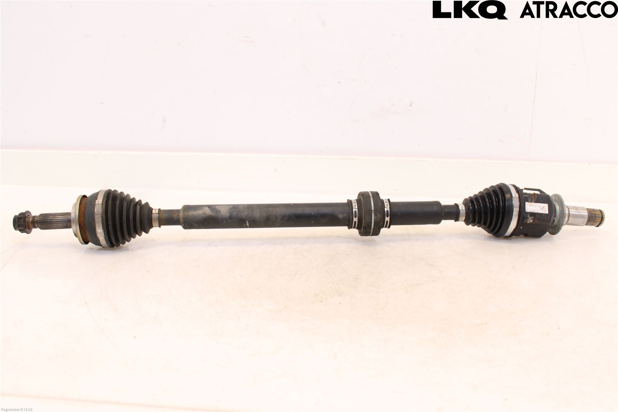 Toyota COROLLA CROSS XG10 22- Drivaksel Foran Kompl Høyre