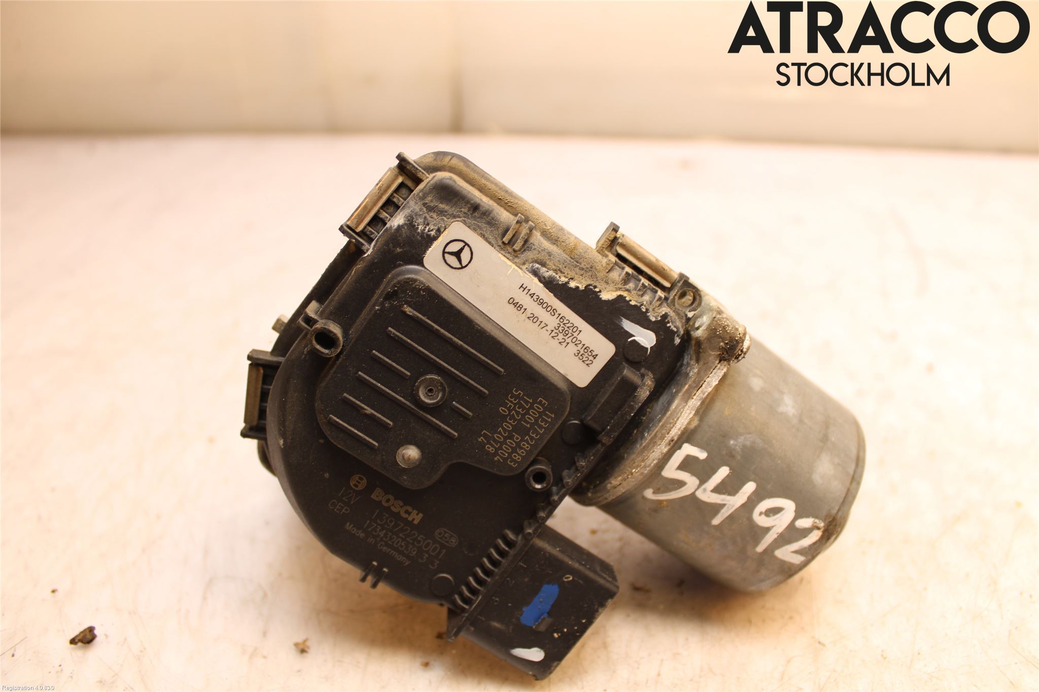 Mercedes-Benz MB E-KLASS (W213) 16-23 Viskermotor Frontrute