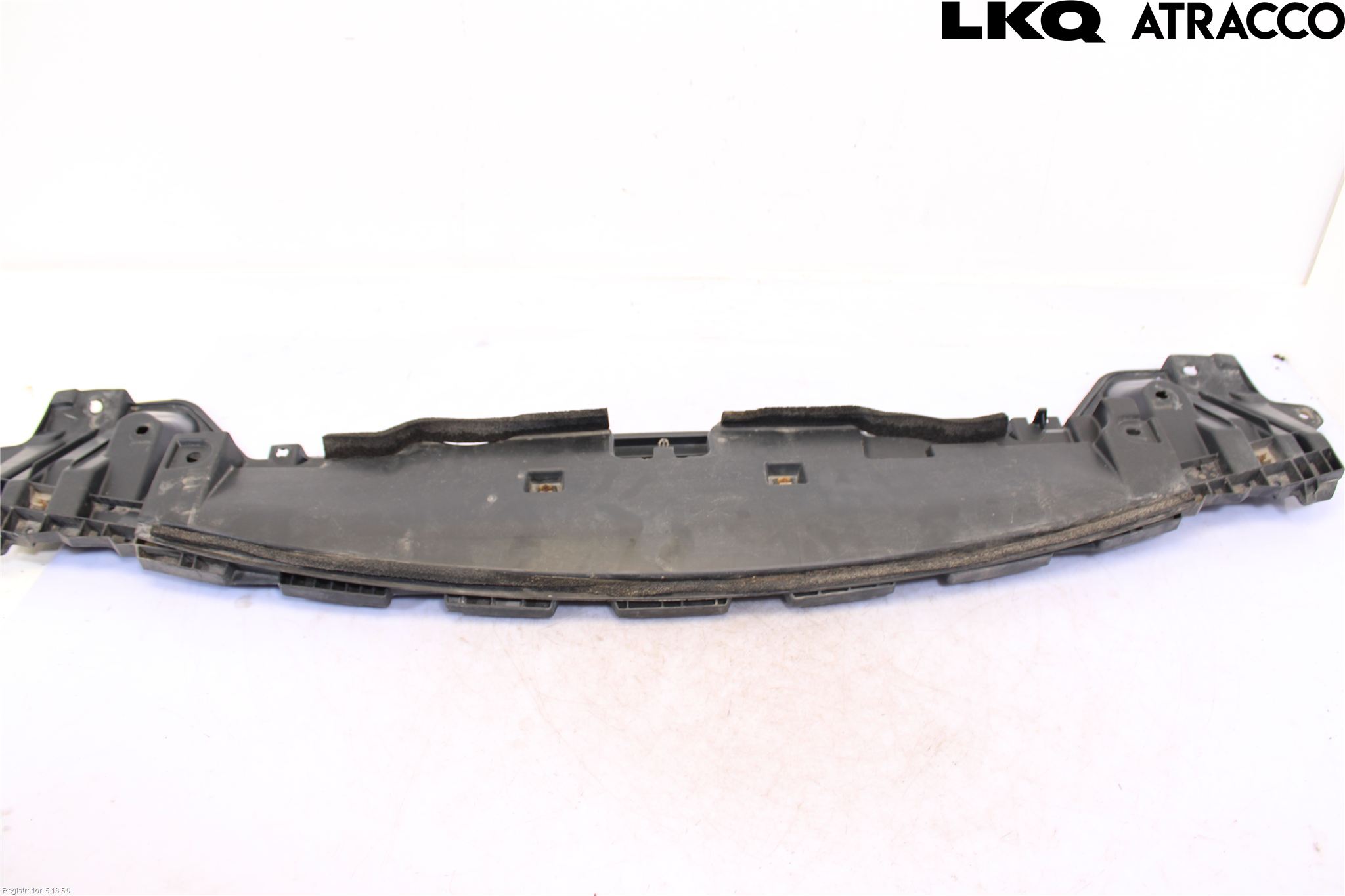 Toyota AURIS 13-19 Støtfanger Foran Midt Del
