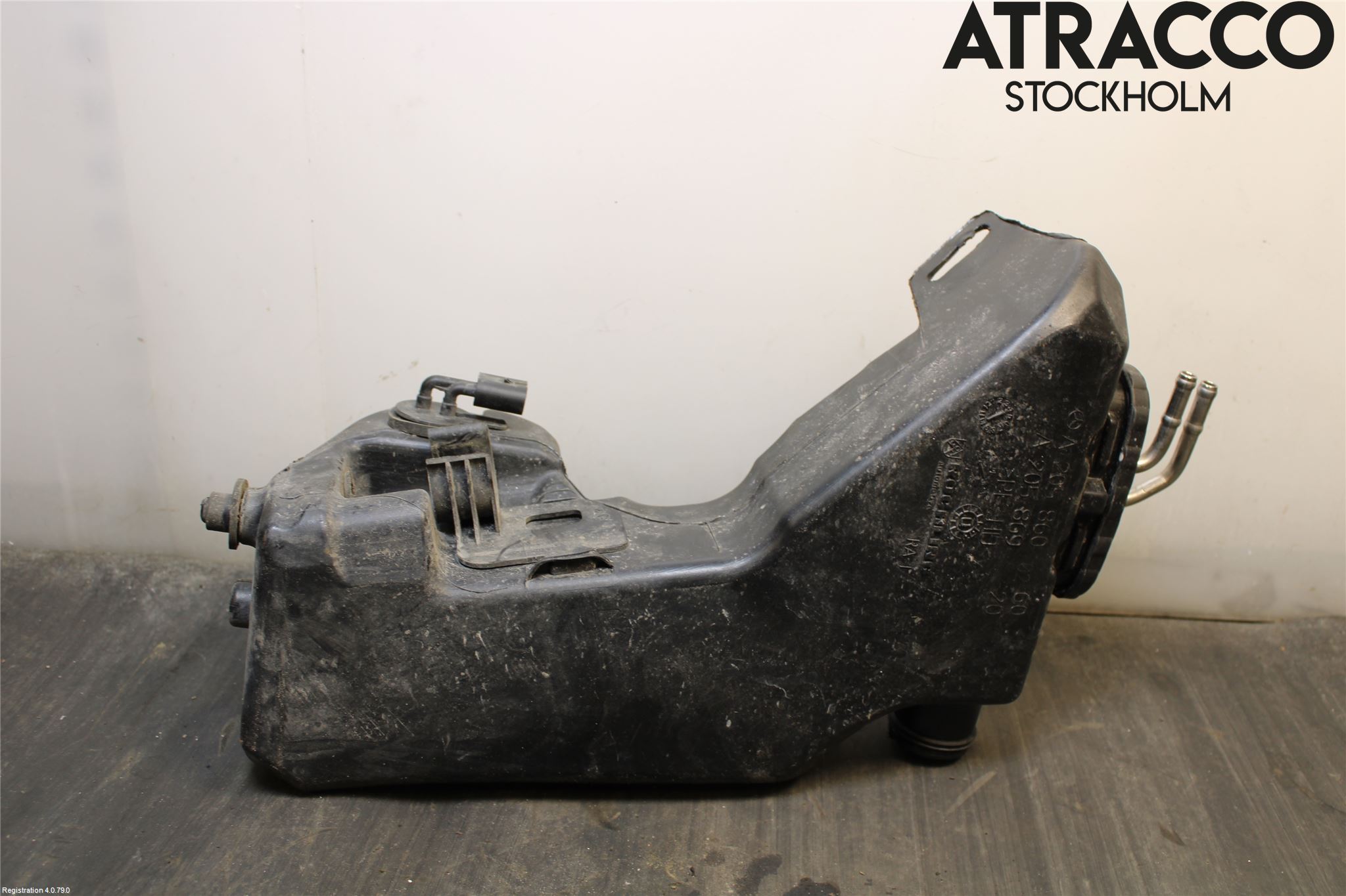 Mercedes-Benz MB E-KLASS (W213) 16-23 Spylerbeholder Frontrute-Lykte
