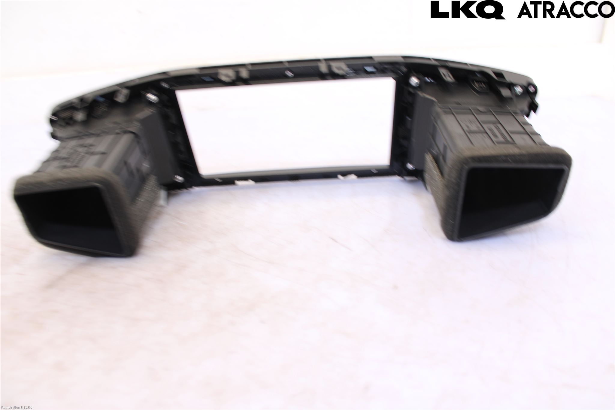 Hyundai IONIQ AE 17-22 Dashbord Kanal - Dyse