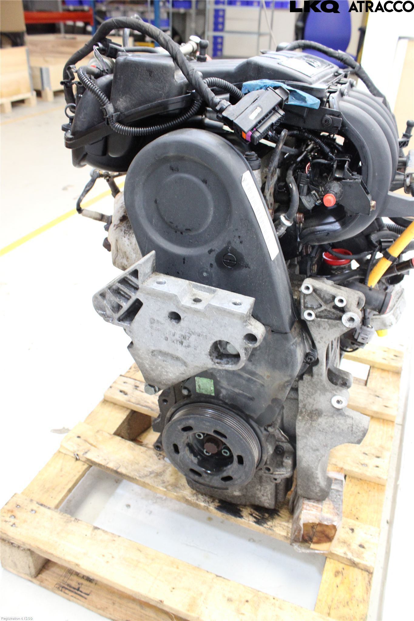 Volkswagen VW GOLF V 04-09 Motor Bensin