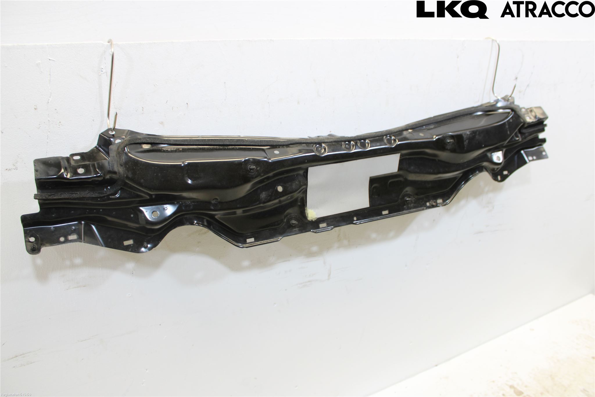Toyota AURIS 13-19 Visker Deksel-Grill-Under Frr