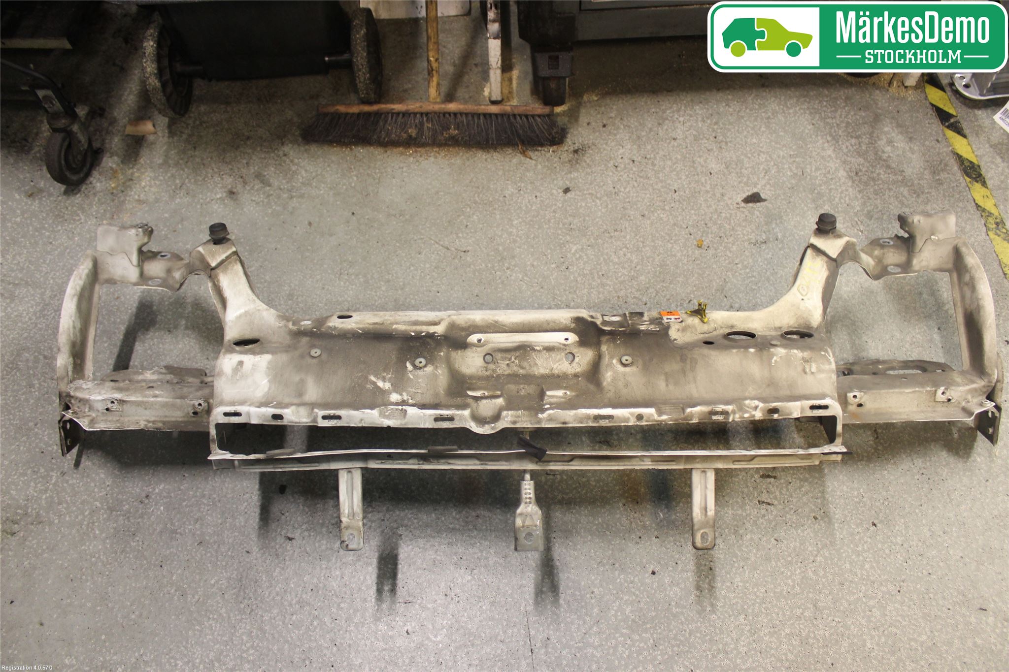 Ford TRANSIT CONNECT 03-08 Frontplate Øvre
