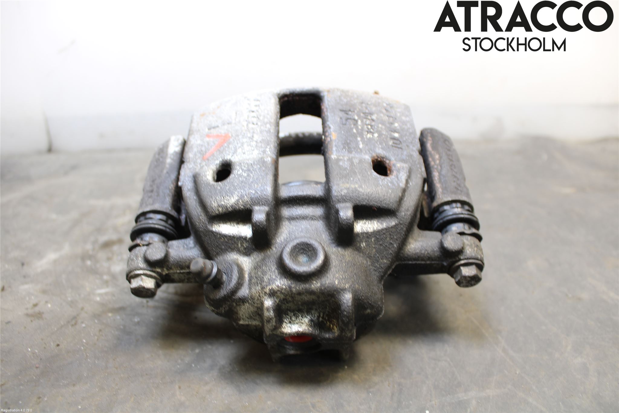 Mitsubishi COLT 09-13 Bremsecaliper Foran Venstre