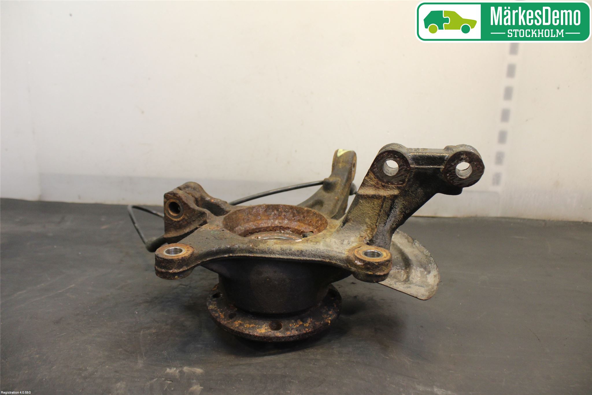 Renault CAPTUR 13-19 Spindel Vf