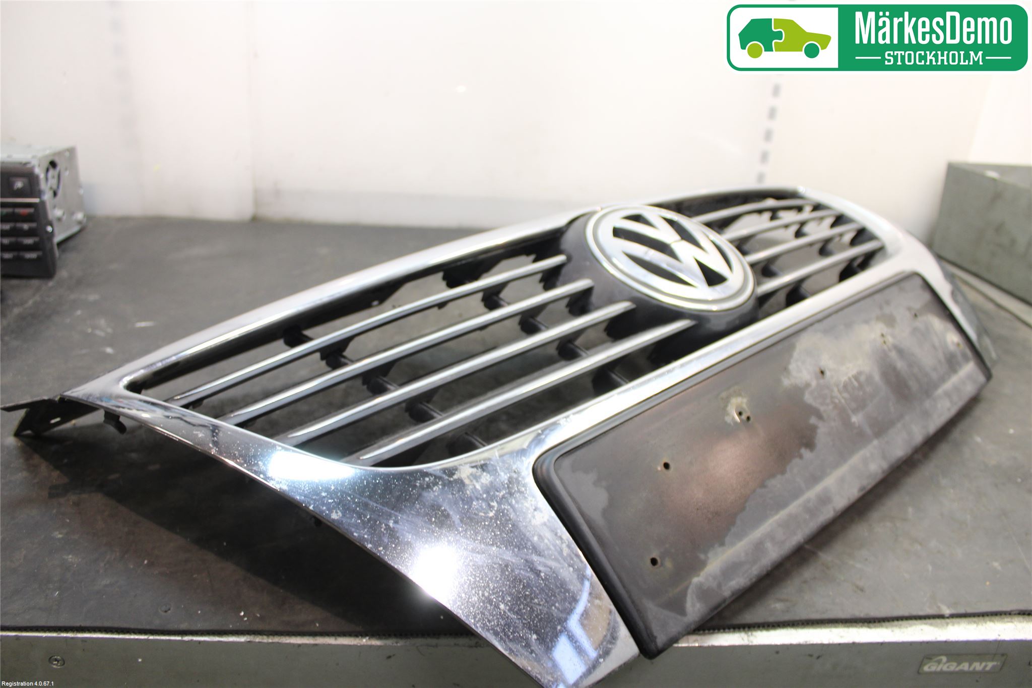 Volkswagen VW PASSAT 05-11 Grill Komplett