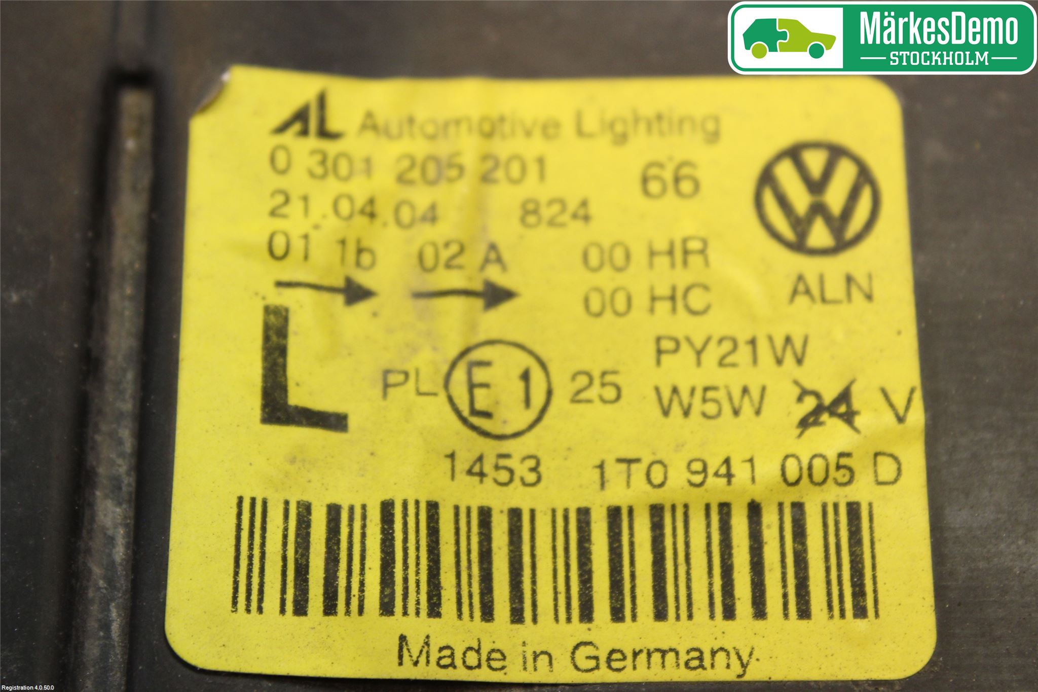 Volkswagen VW TOURAN 03-10 Frontlykt Venstre