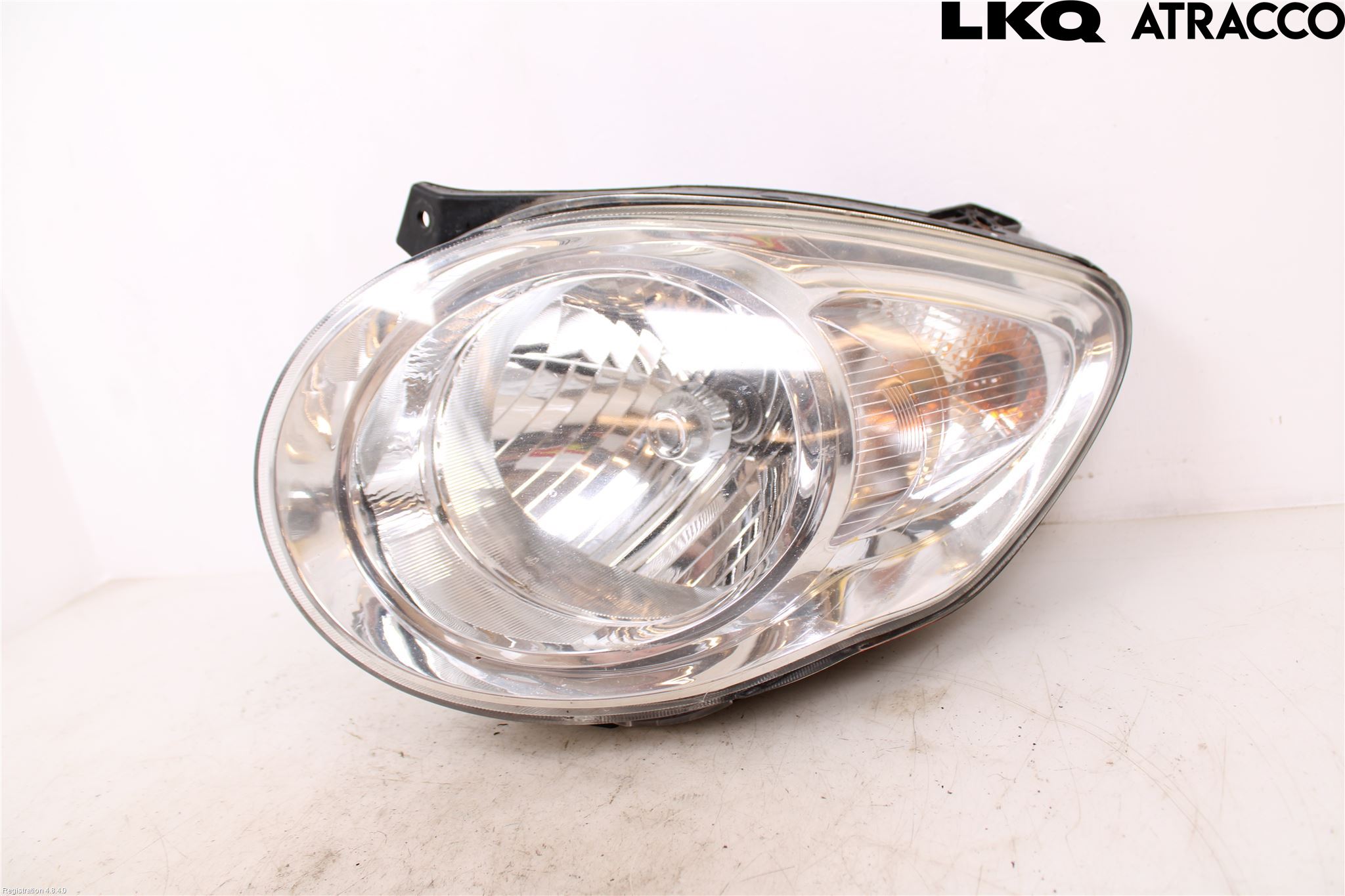 Kia PICANTO    04-11 Frontlykt Venstre