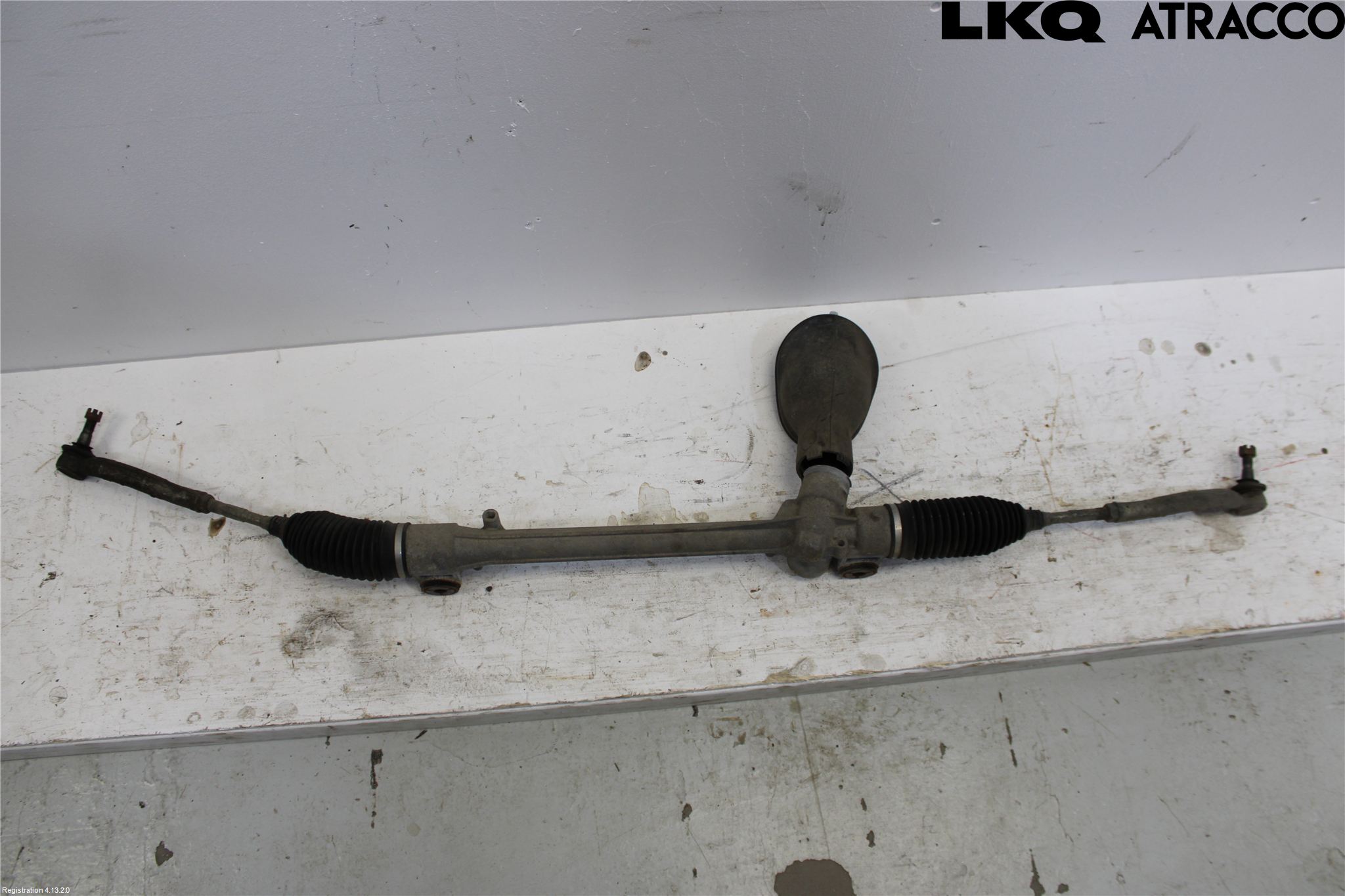 Toyota YARIS XP130 15-20 Snekke - Tannstang