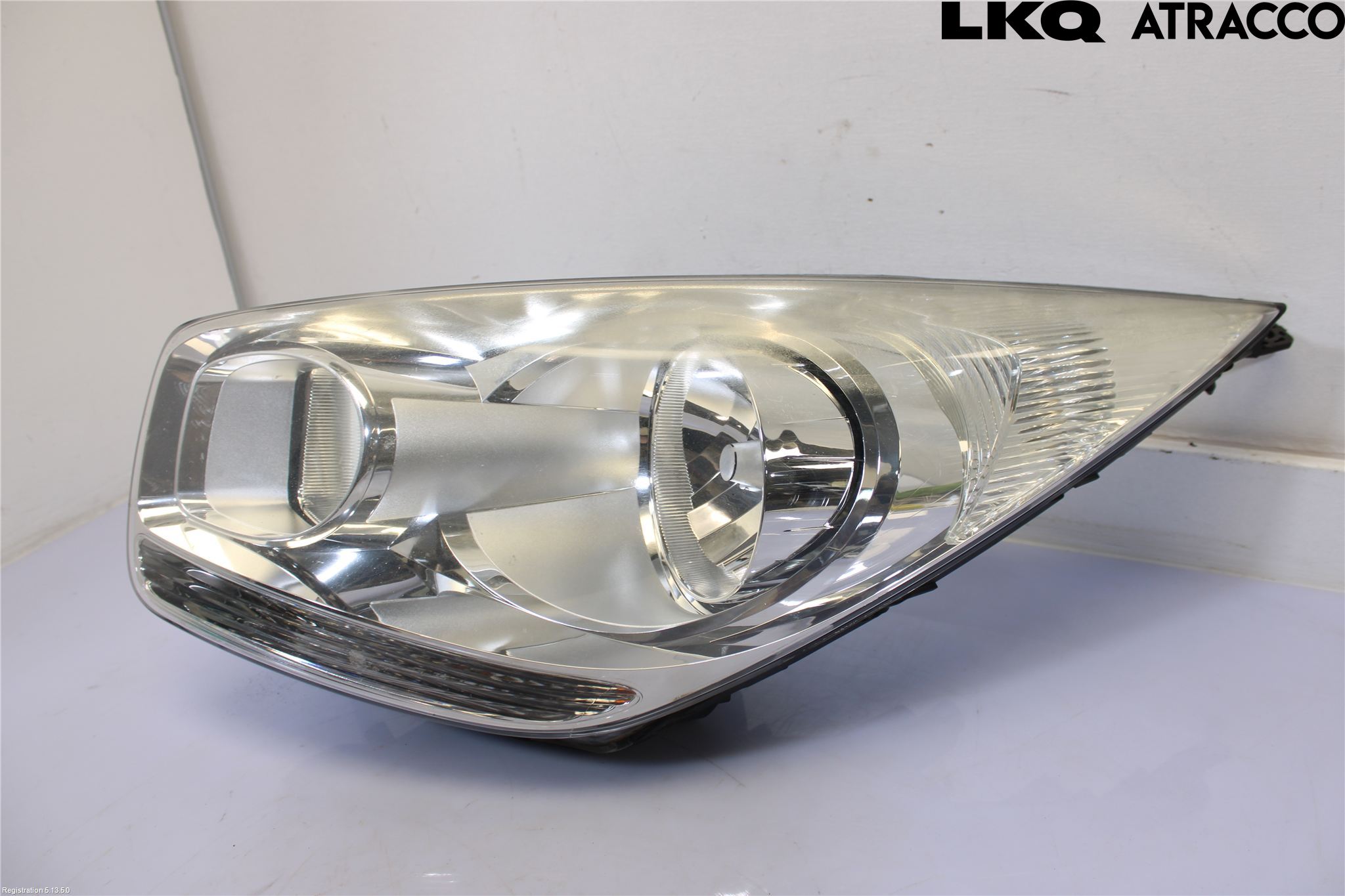 Kia VENGA 10-19 Frontlykt Venstre