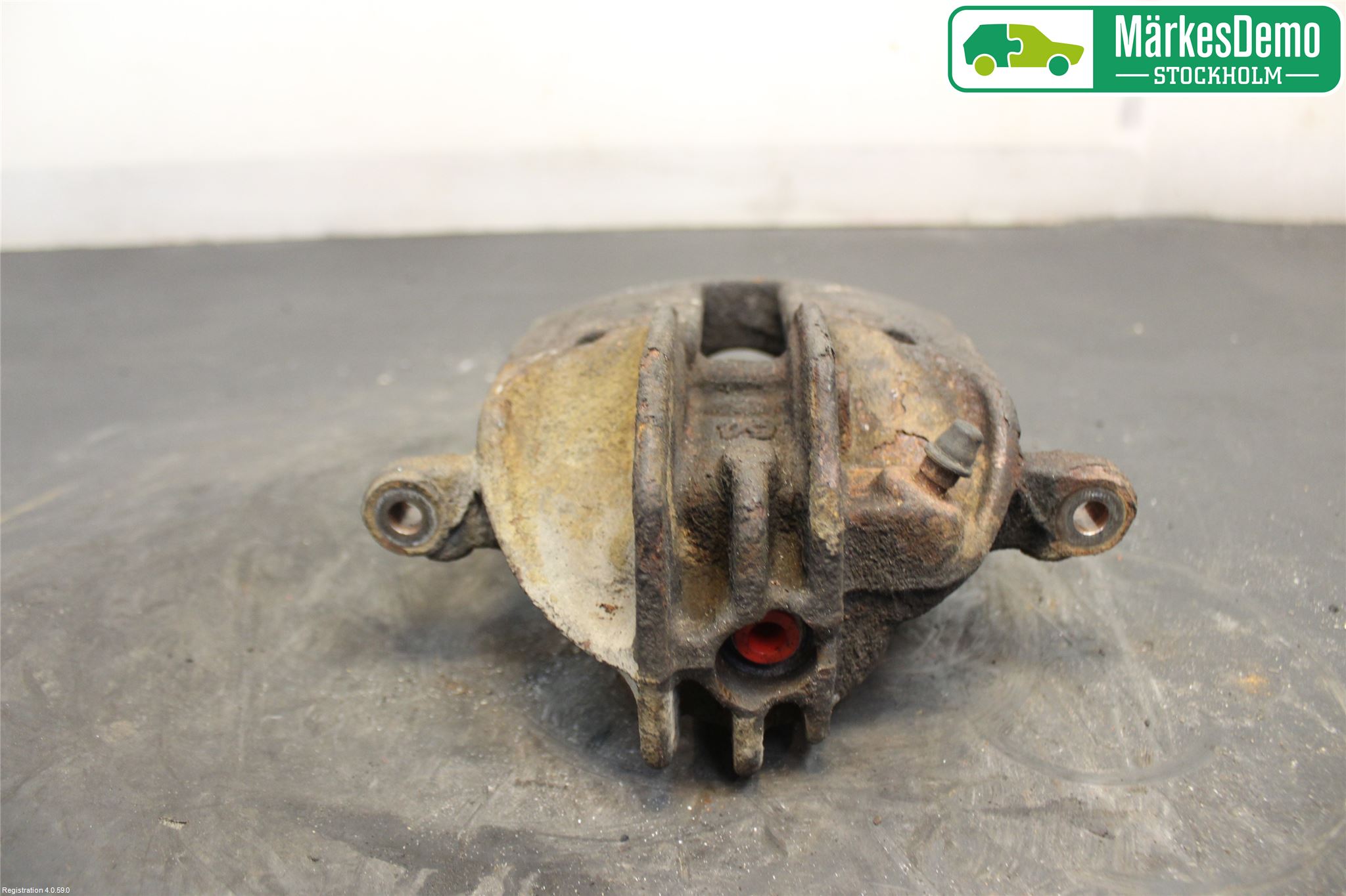 Mitsubishi CARISMA 00-04 Bremsecaliper Foran Høyre
