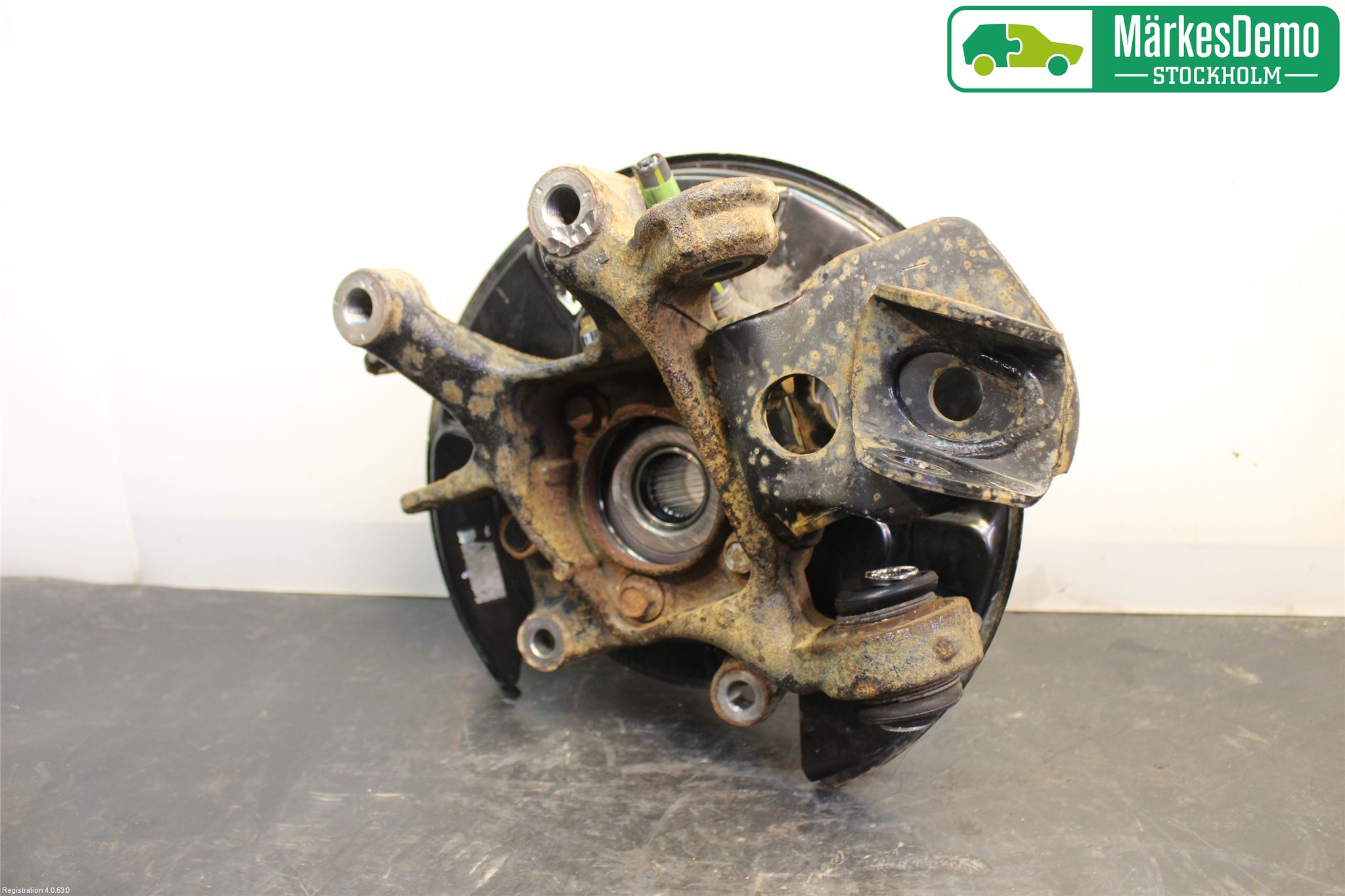 Toyota RAV4 13-18 Spindel Vb