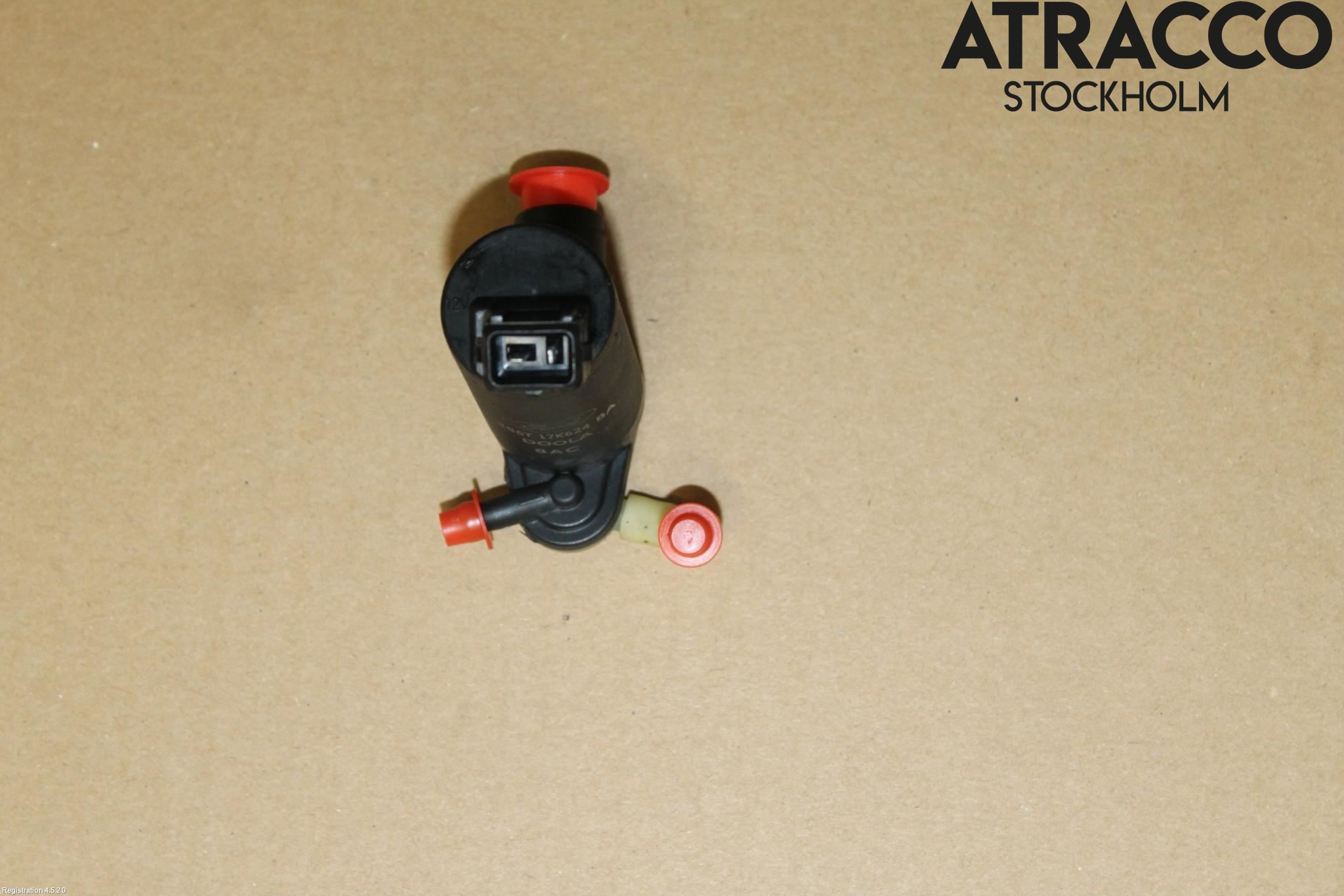 Ford FIESTA     06-08 Spylerpumpe Frontrute