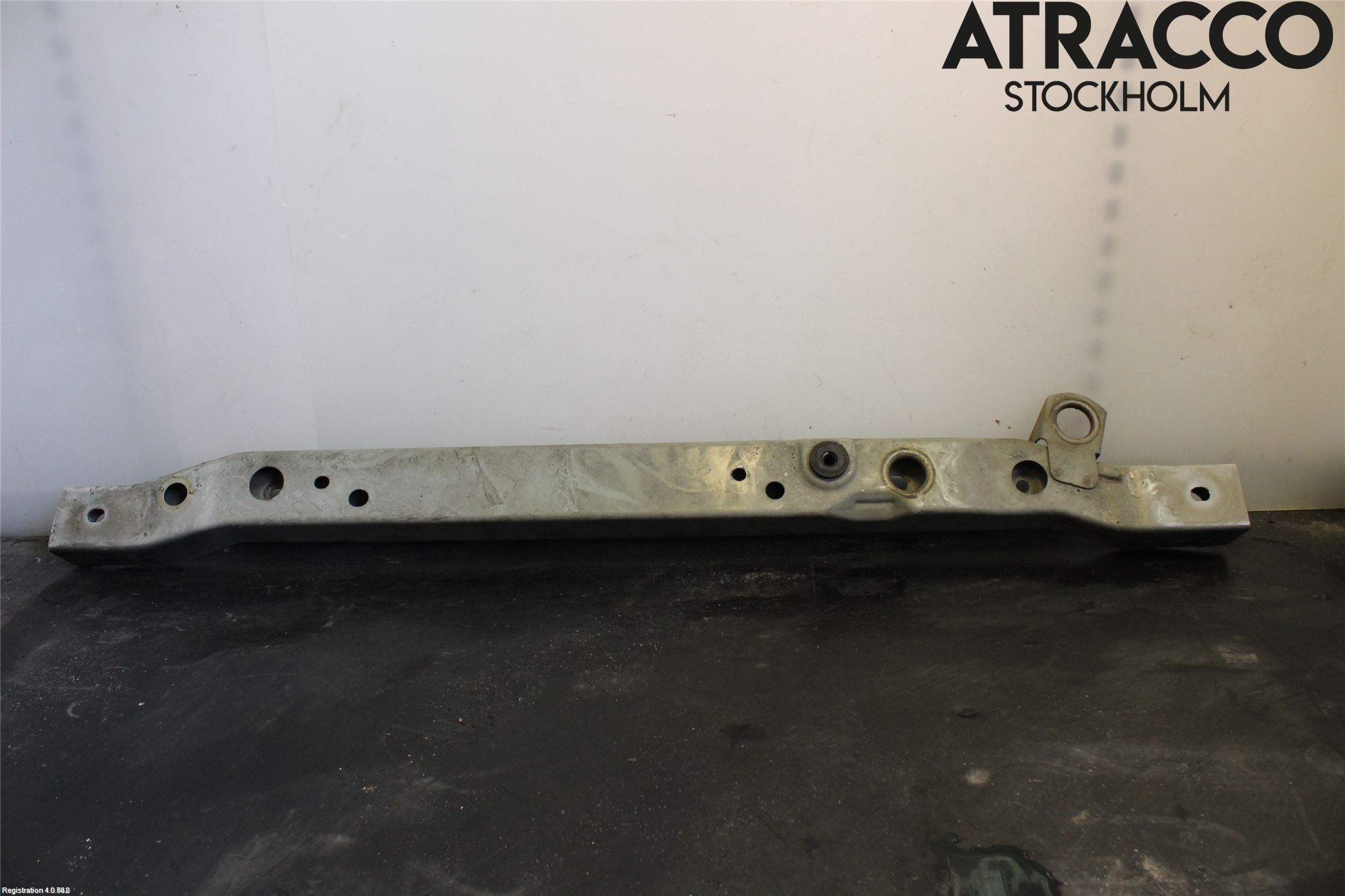 Nissan PULSAR Radiator Feste - Ramme - Bjelk