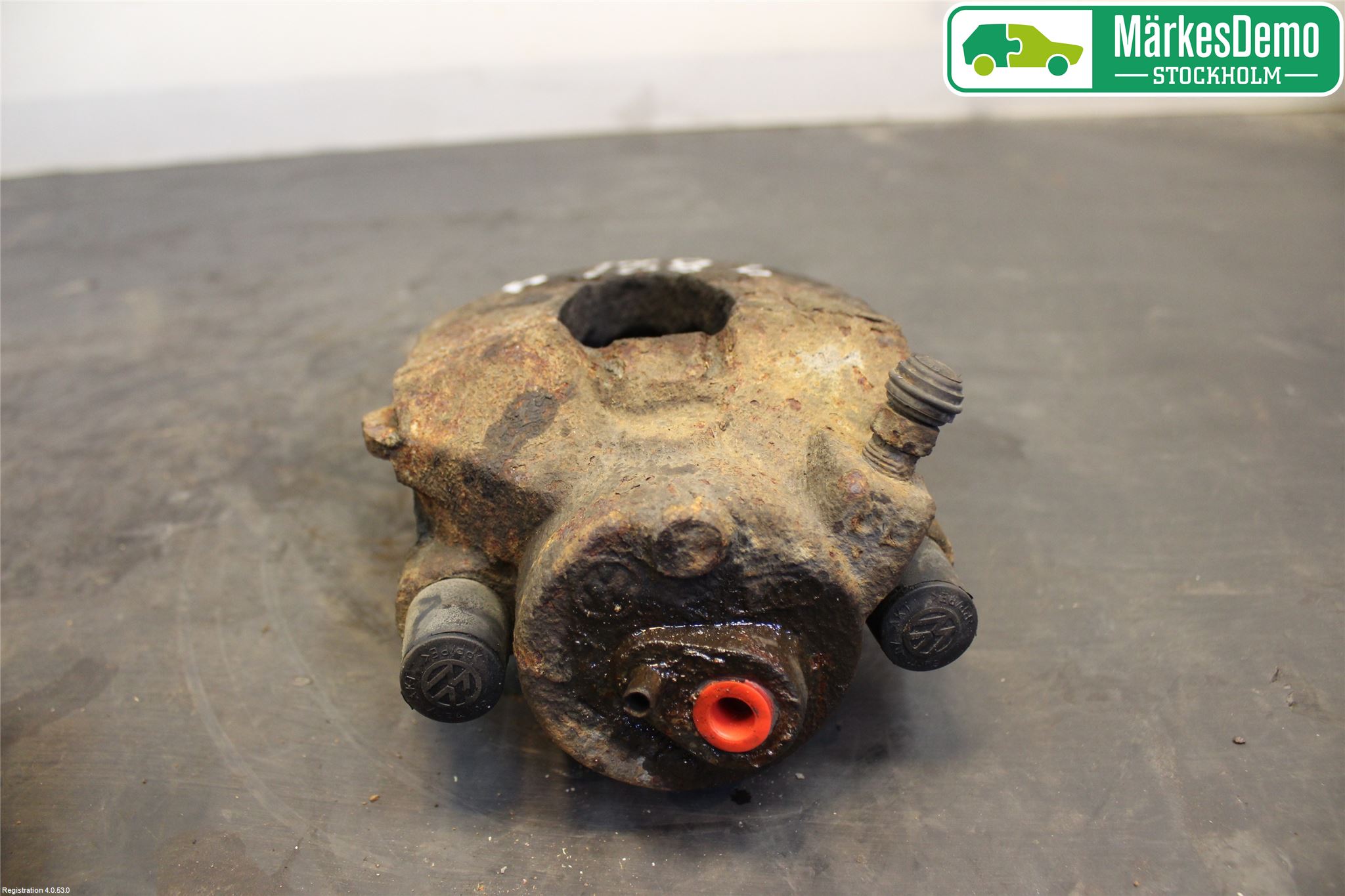 Volkswagen VW GOLF V 04-09 Bremsecaliper Foran Høyre