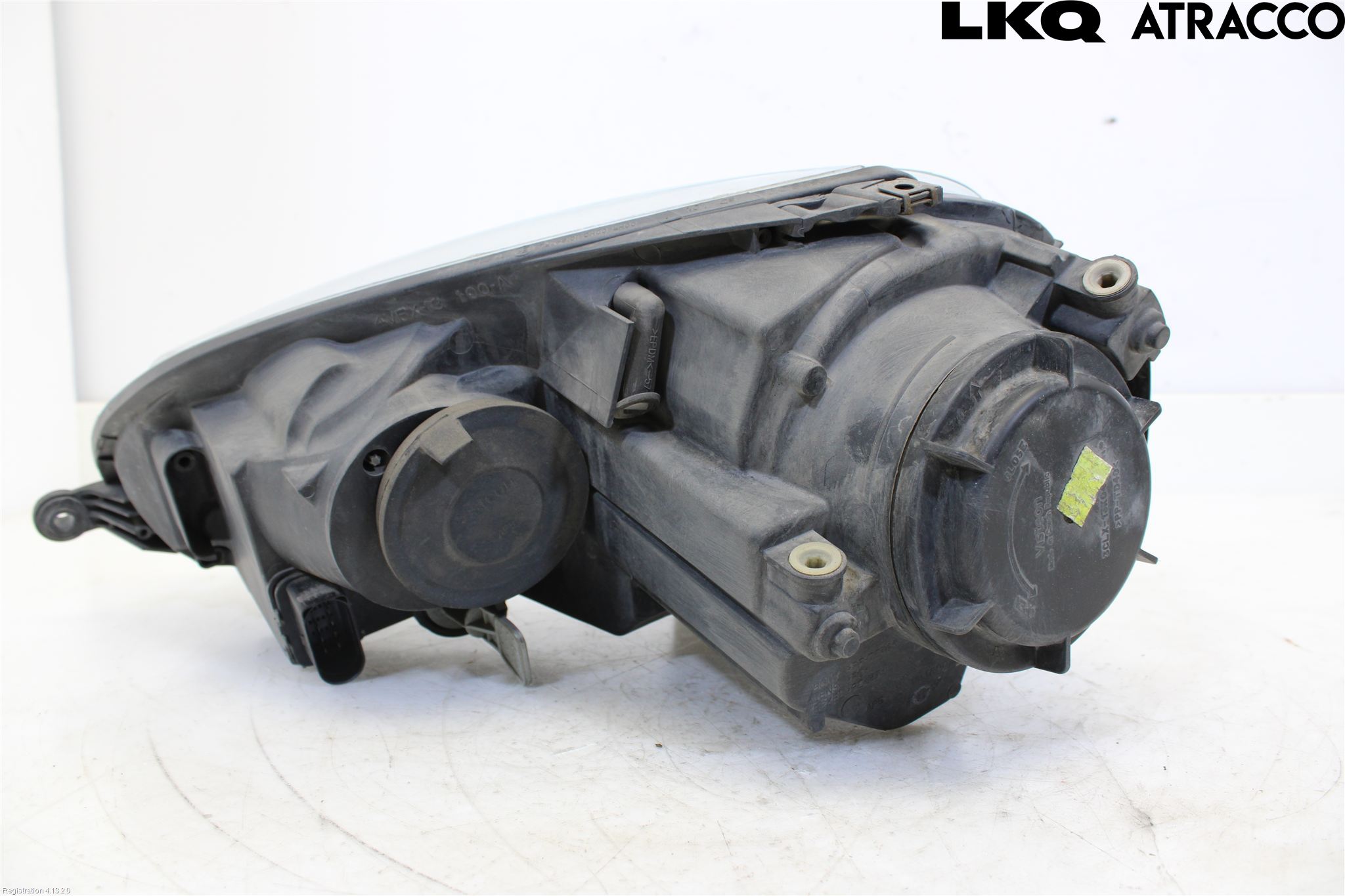 Volkswagen VW GOLF V 04-09 Frontlykt Høyre