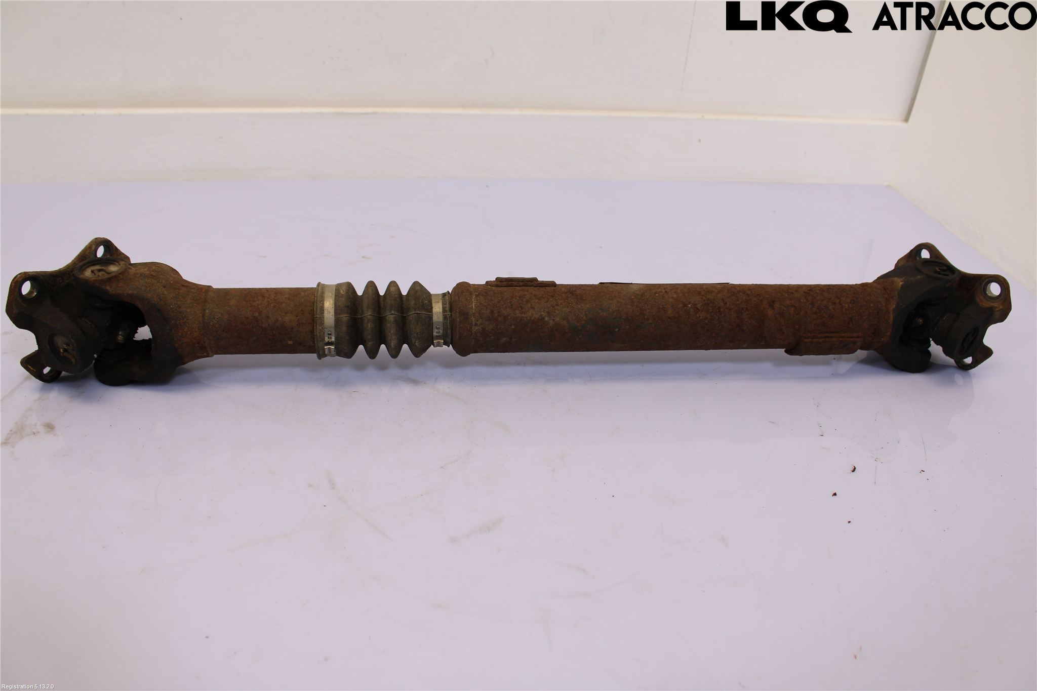 Toyota HILUX 05-16 Mellomaksel Fremre 4Wd