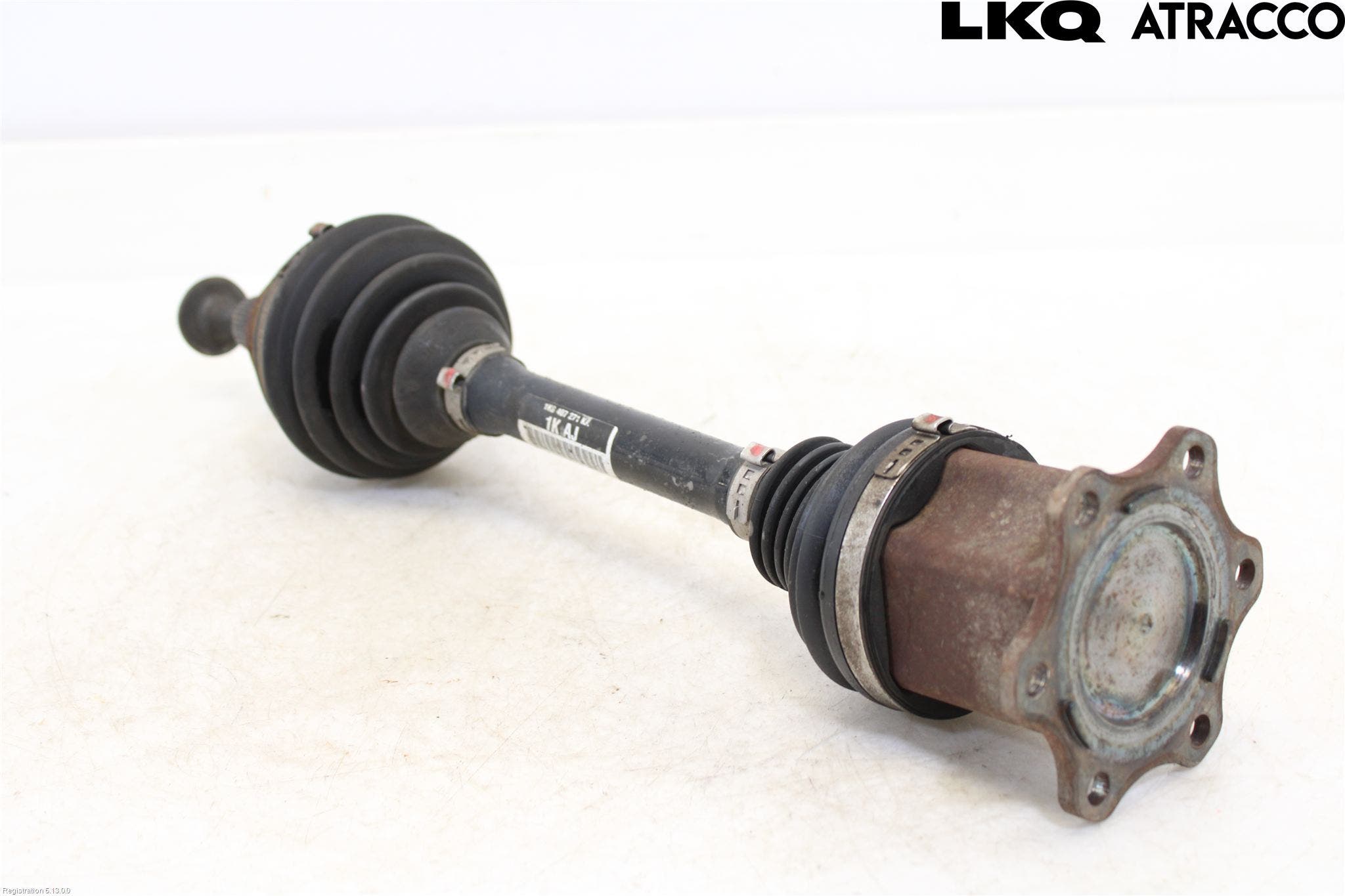 Volkswagen VW PASSAT 11-14 Drivaksel Foran Kompl Venstre