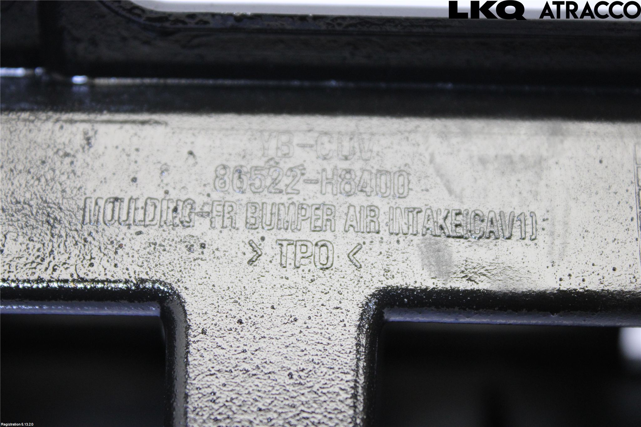 Kia STONIC 18->> Støtfanger Foran Midt Del