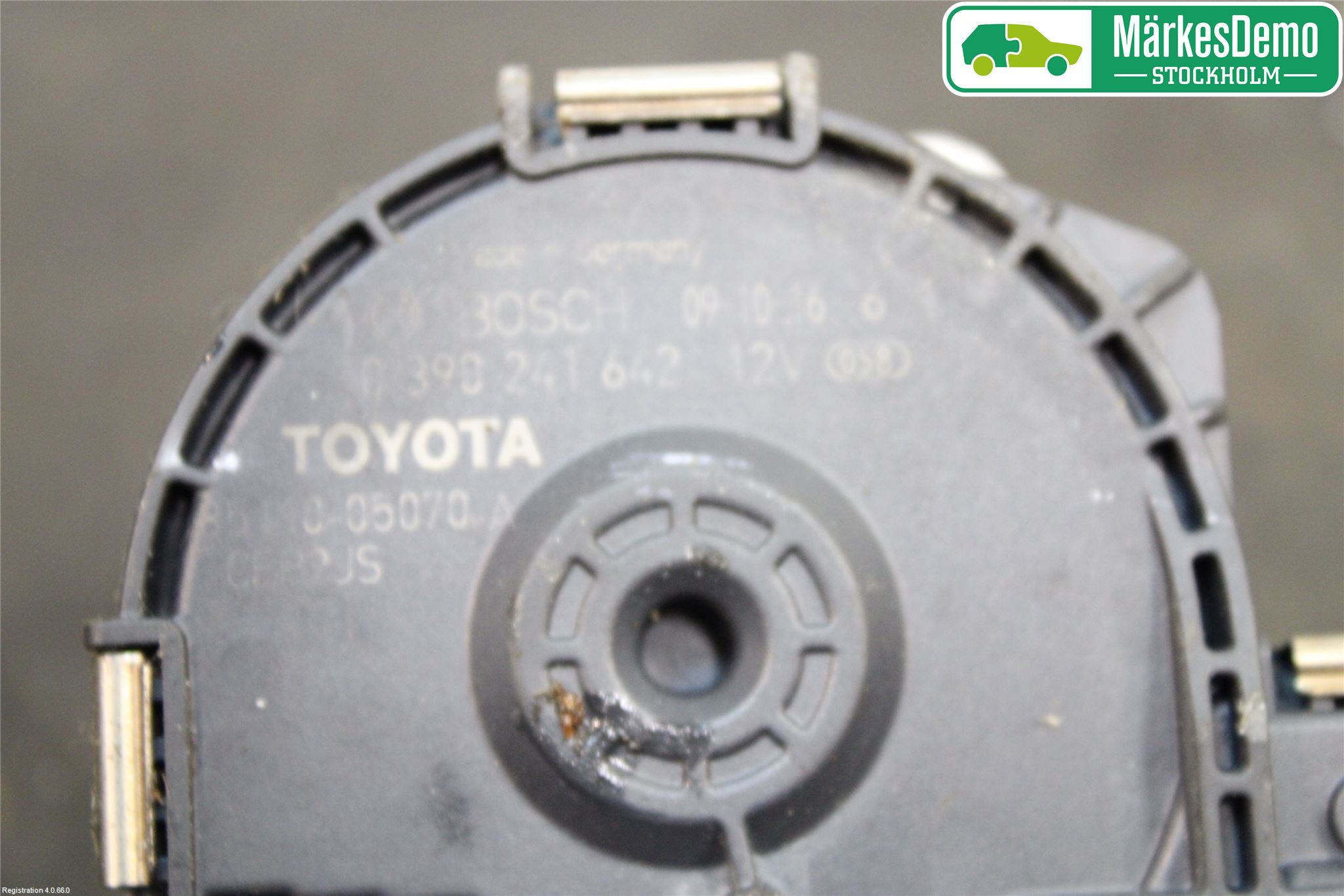 Toyota AVENSIS 09-15 Viskermotor Frontrute