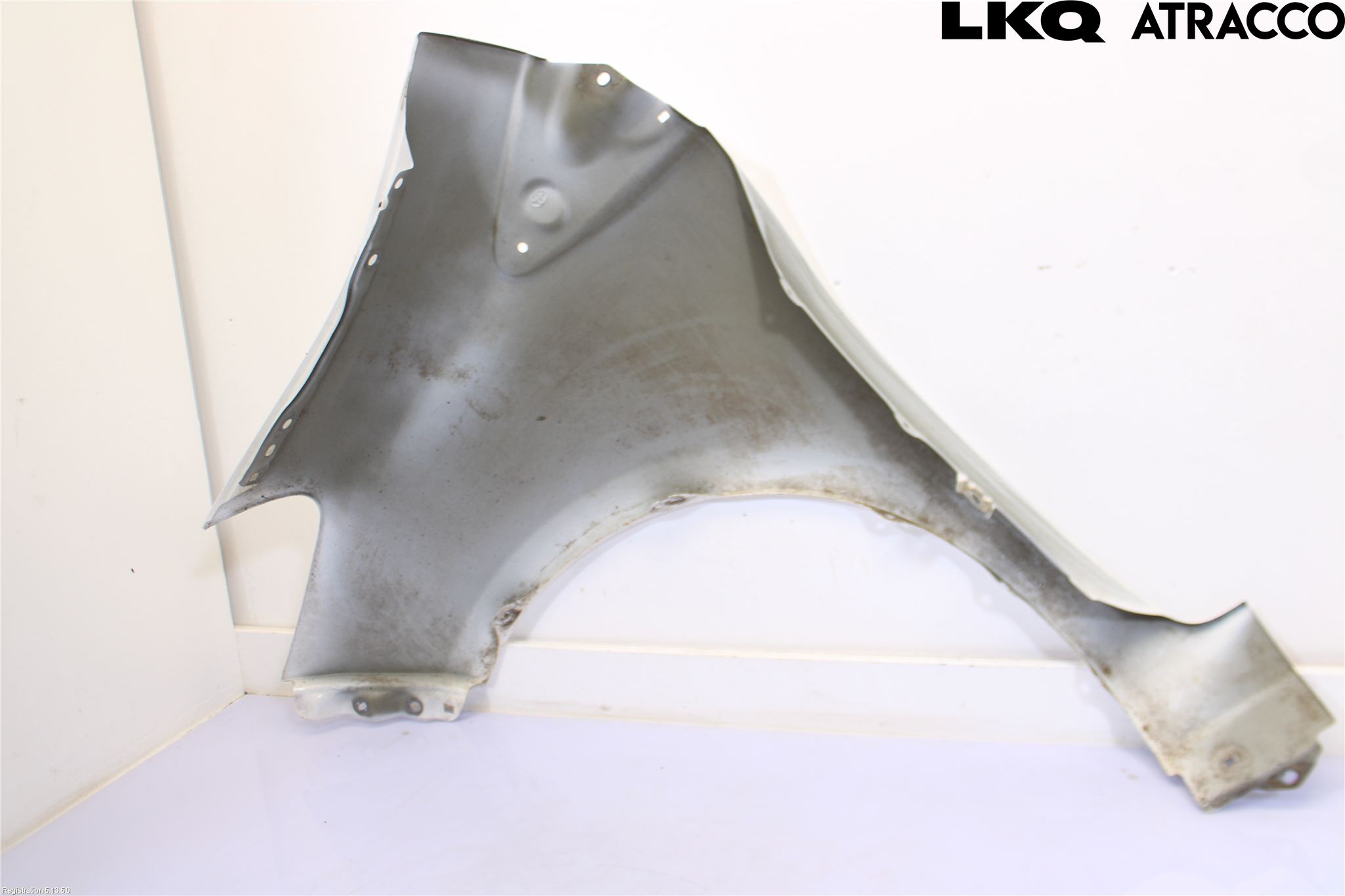 Toyota YARIS XP130 15-20 Skjerm Foran Høyre