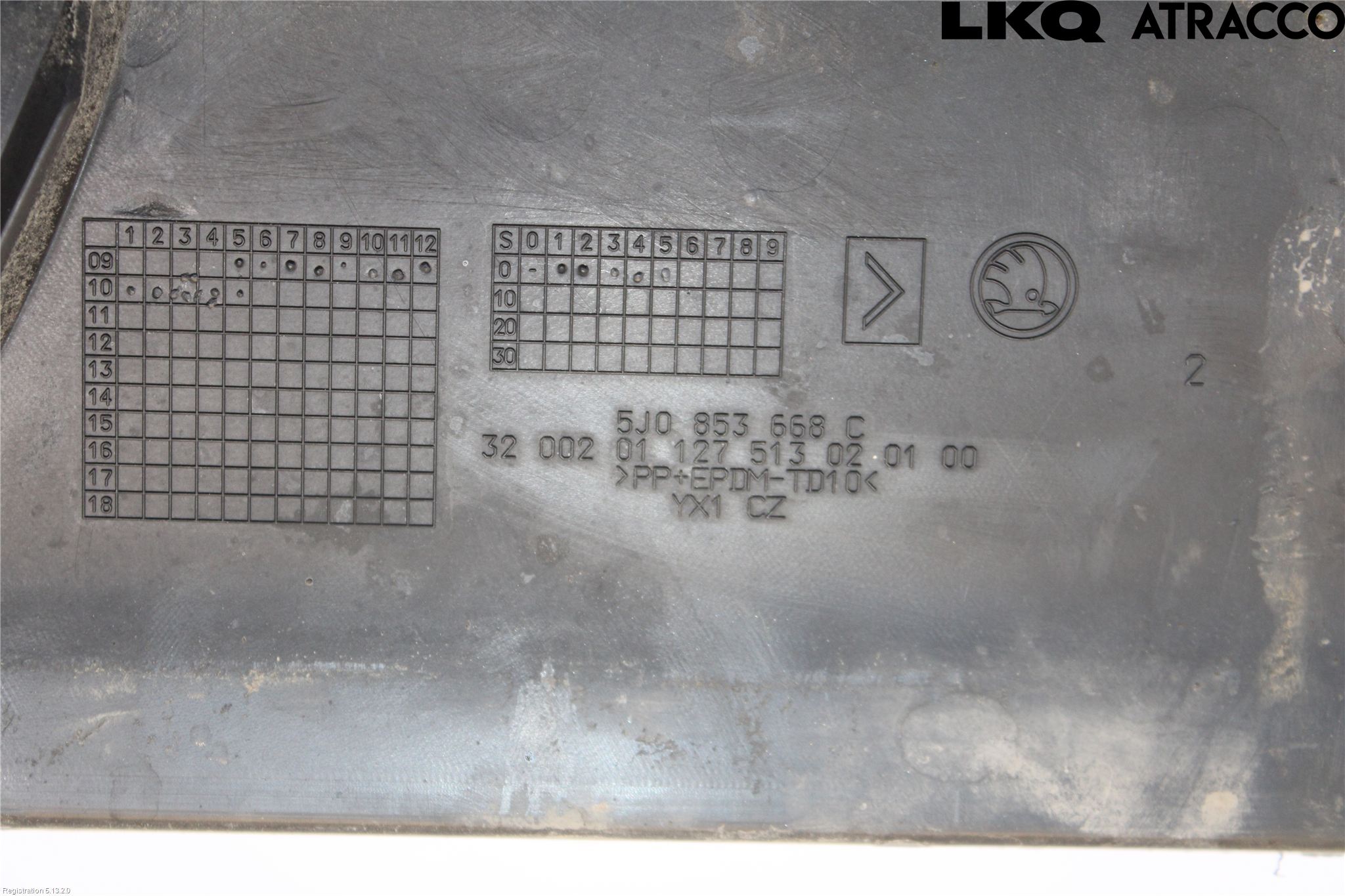 Skoda ROOMSTER Grill-Gitter